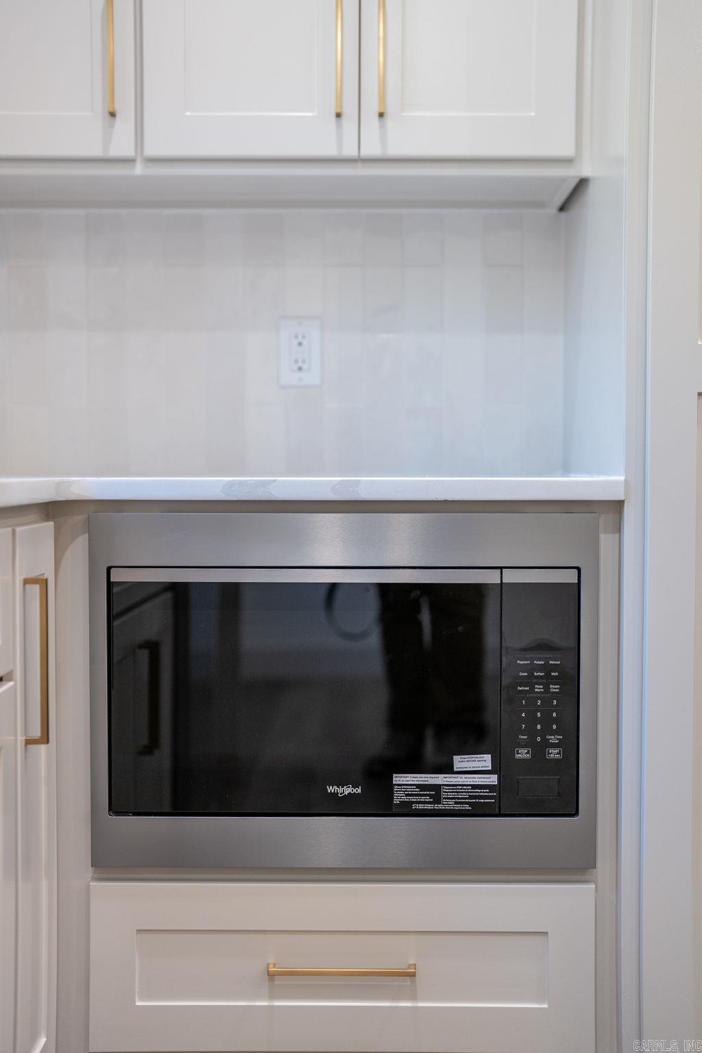 ULES WATSON PLACE - Residential