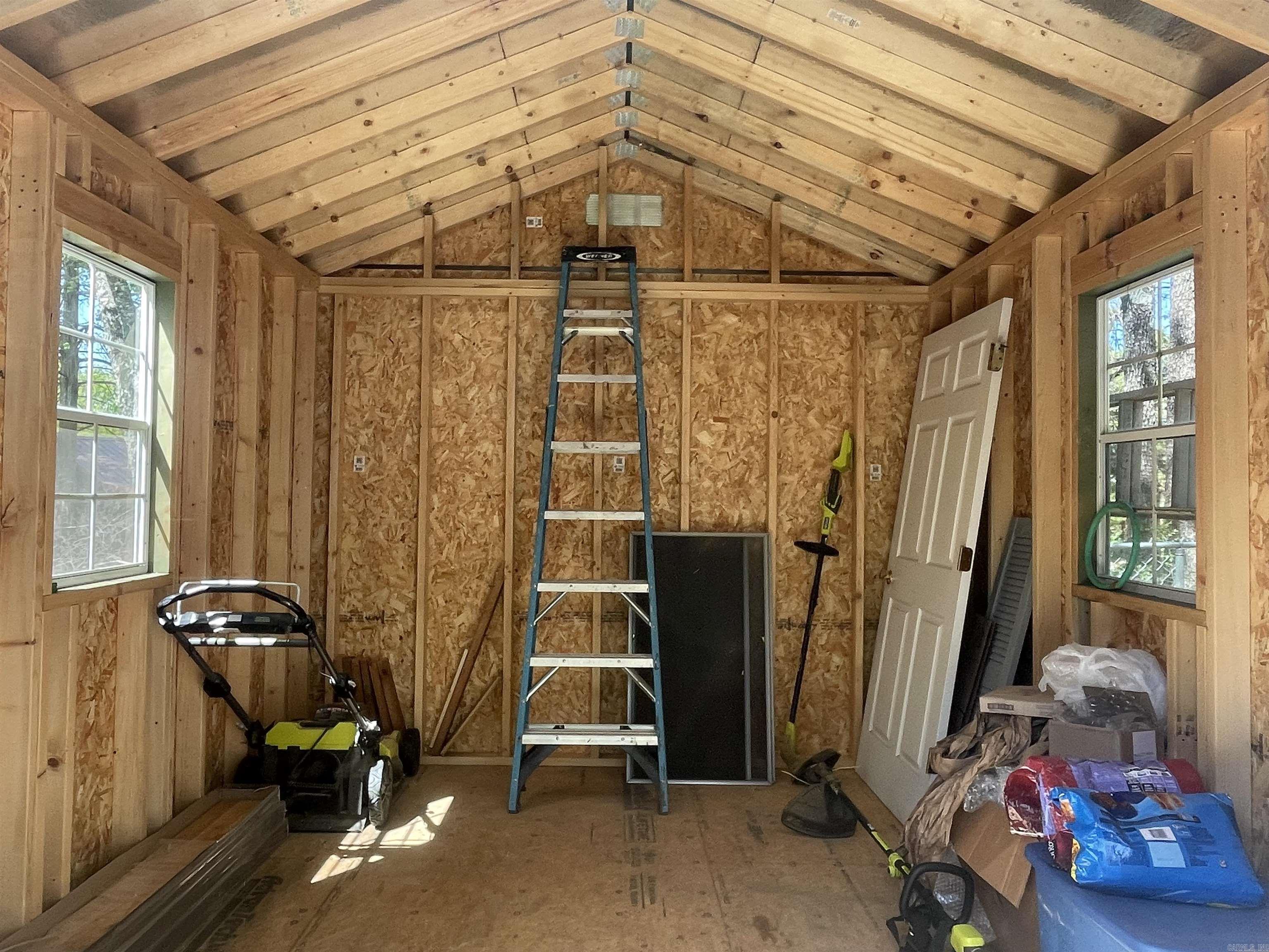BEUTLER ACRES - Residential