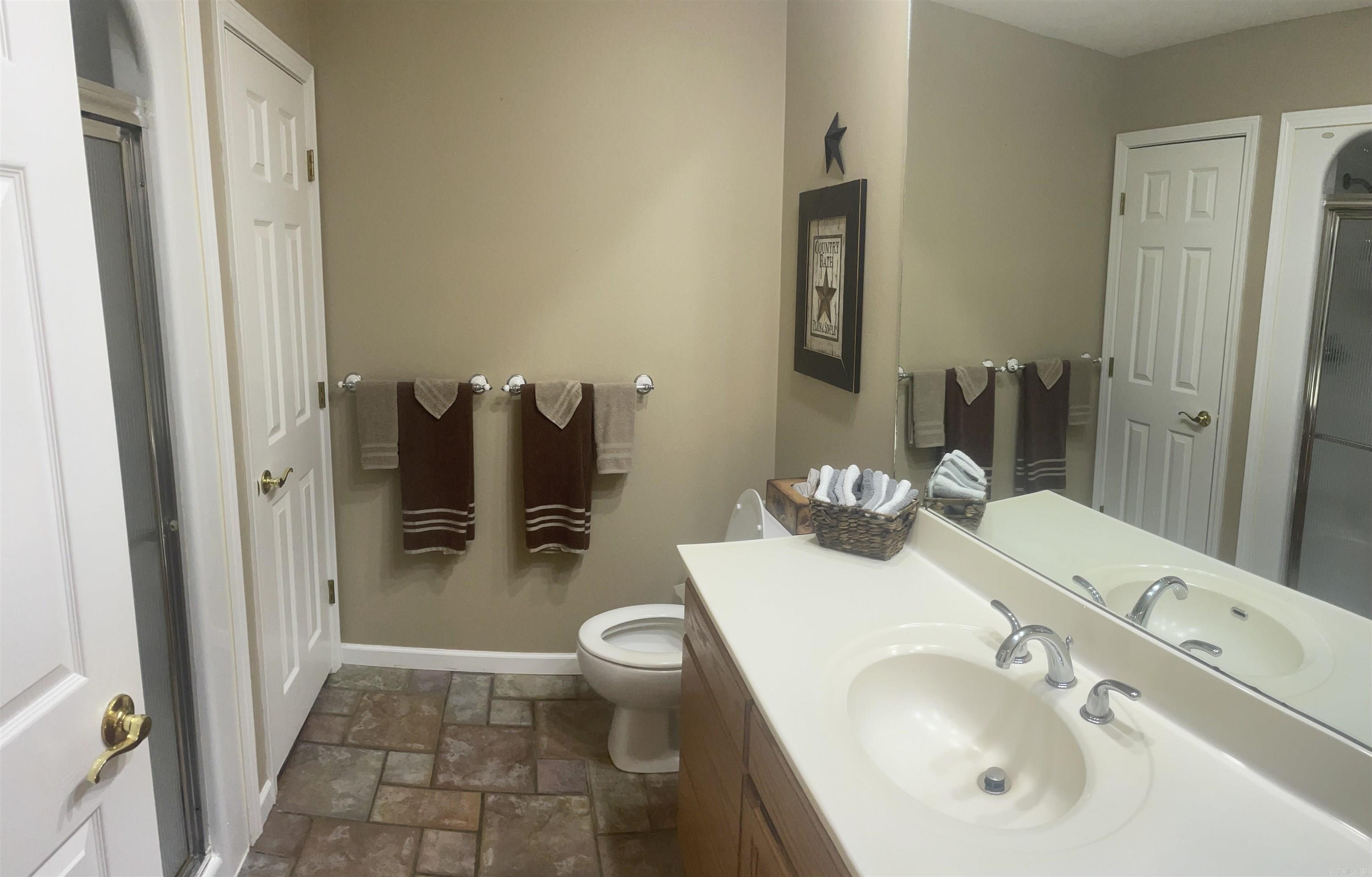 BEUTLER ACRES - Residential