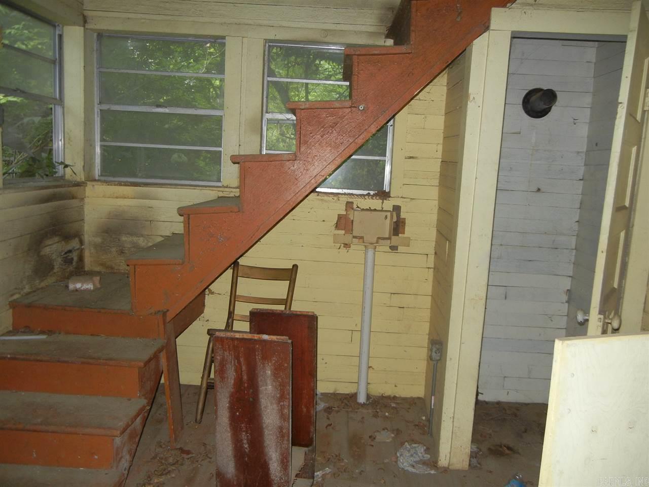 Weldon E Wrights - Residential