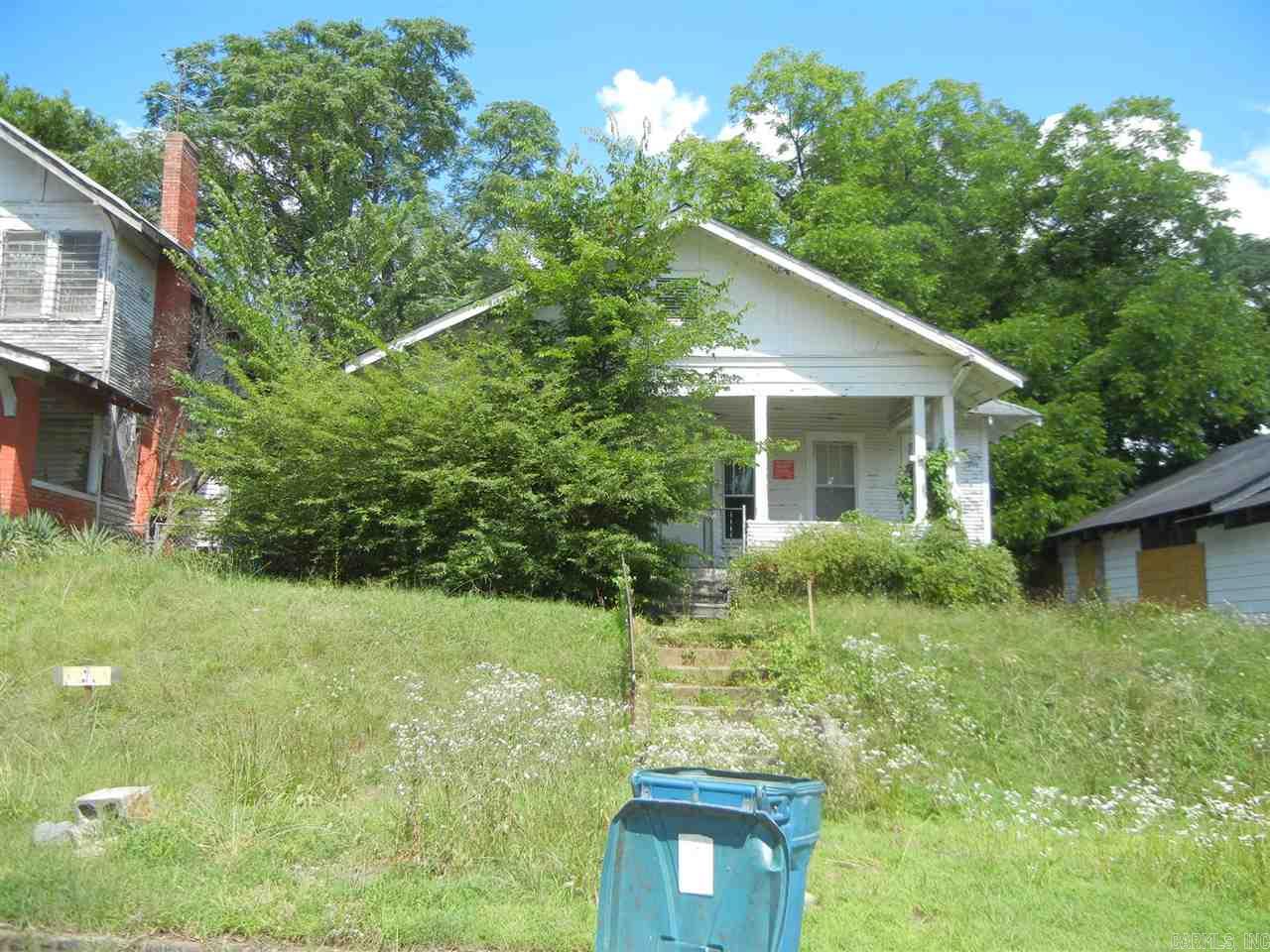 Weldon E Wrights - Residential