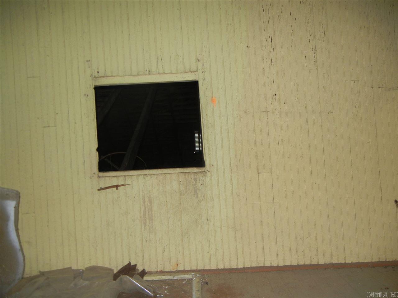 Weldon E Wrights - Residential