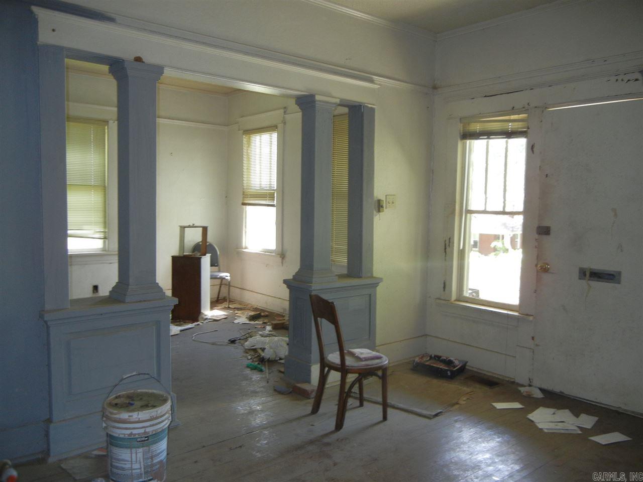 Weldon E Wrights - Residential