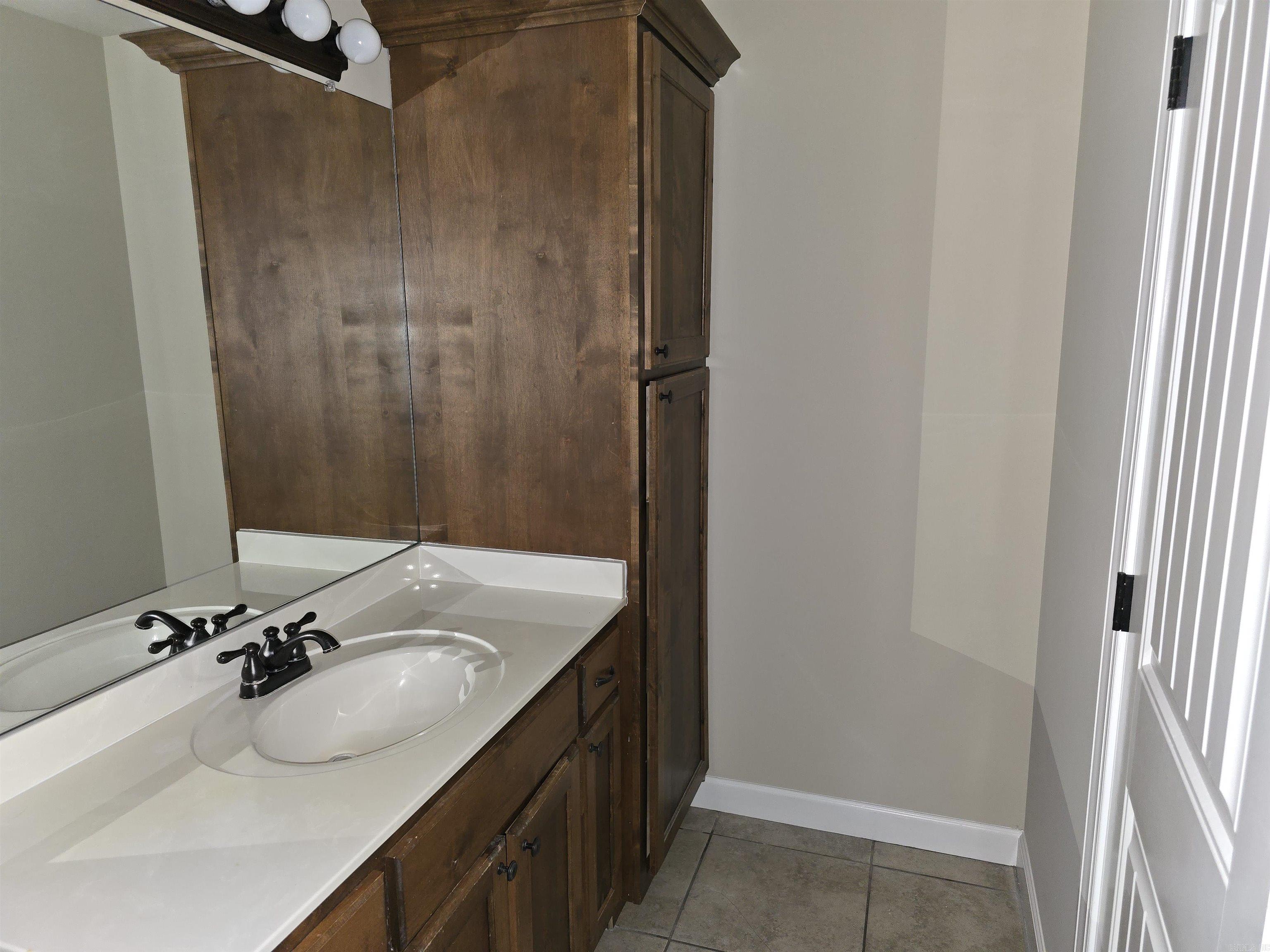 Not in Subdivision - Residential Lease