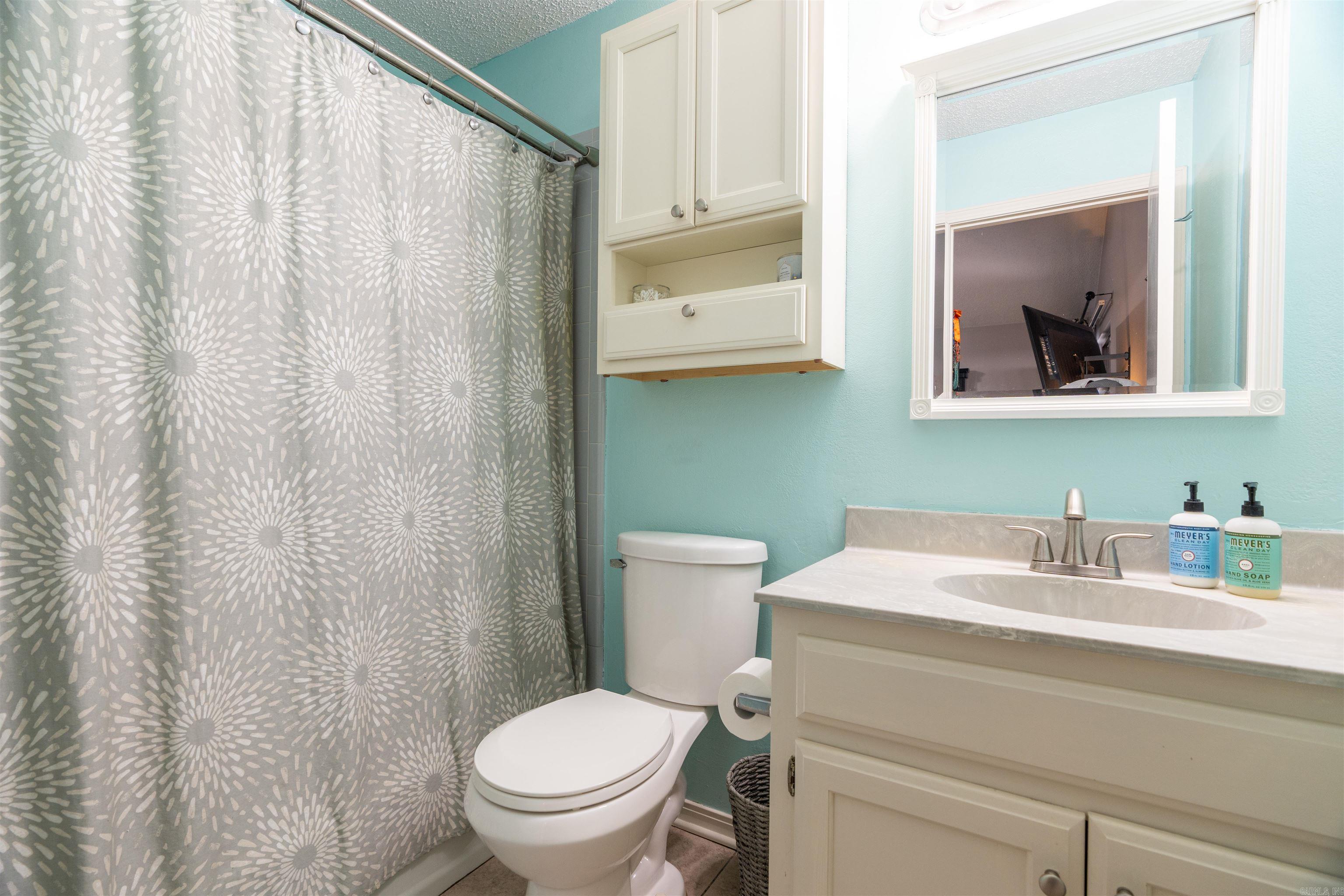 CEDAR RIDGE - Residential