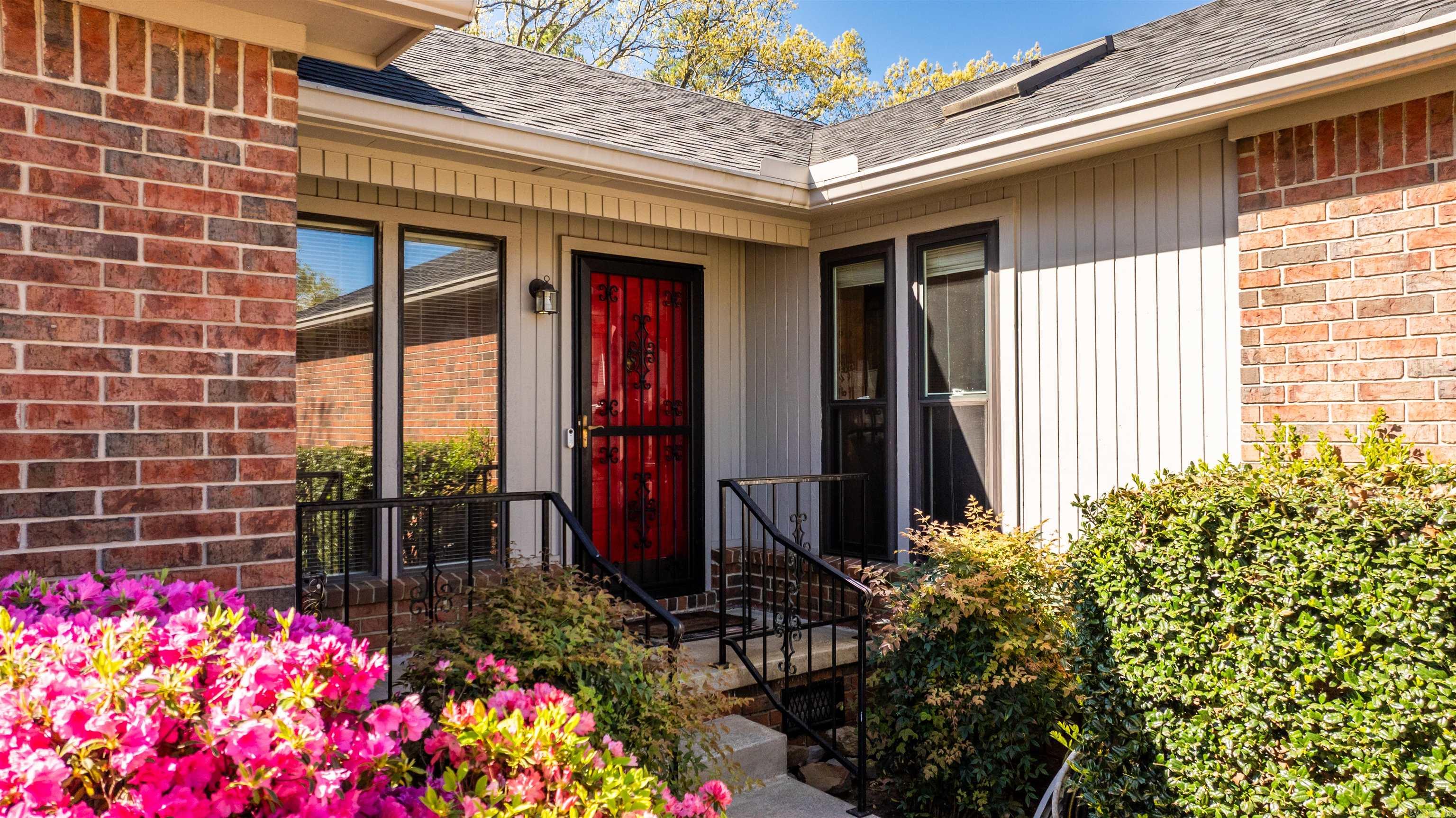 CEDAR RIDGE - Residential