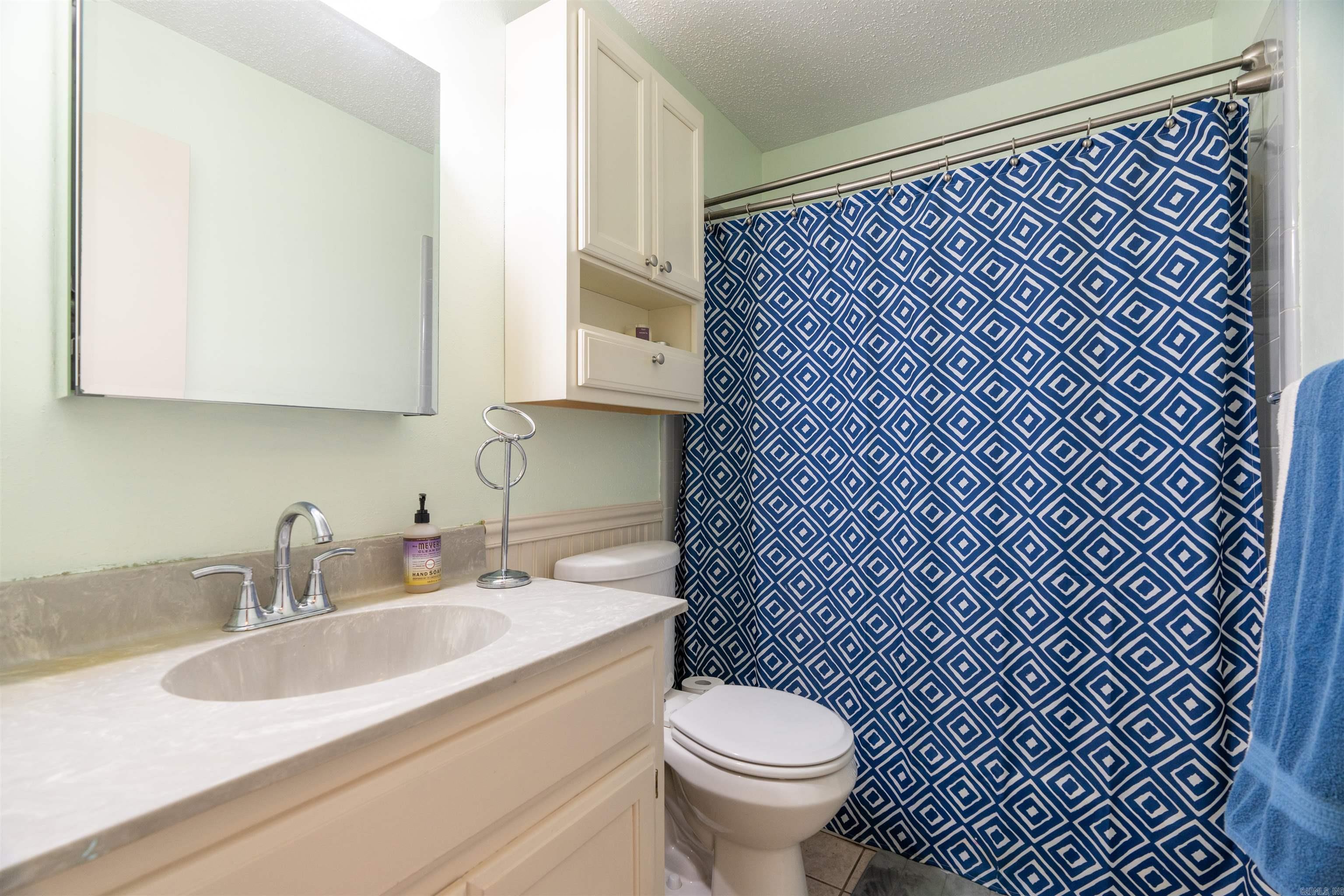 CEDAR RIDGE - Residential