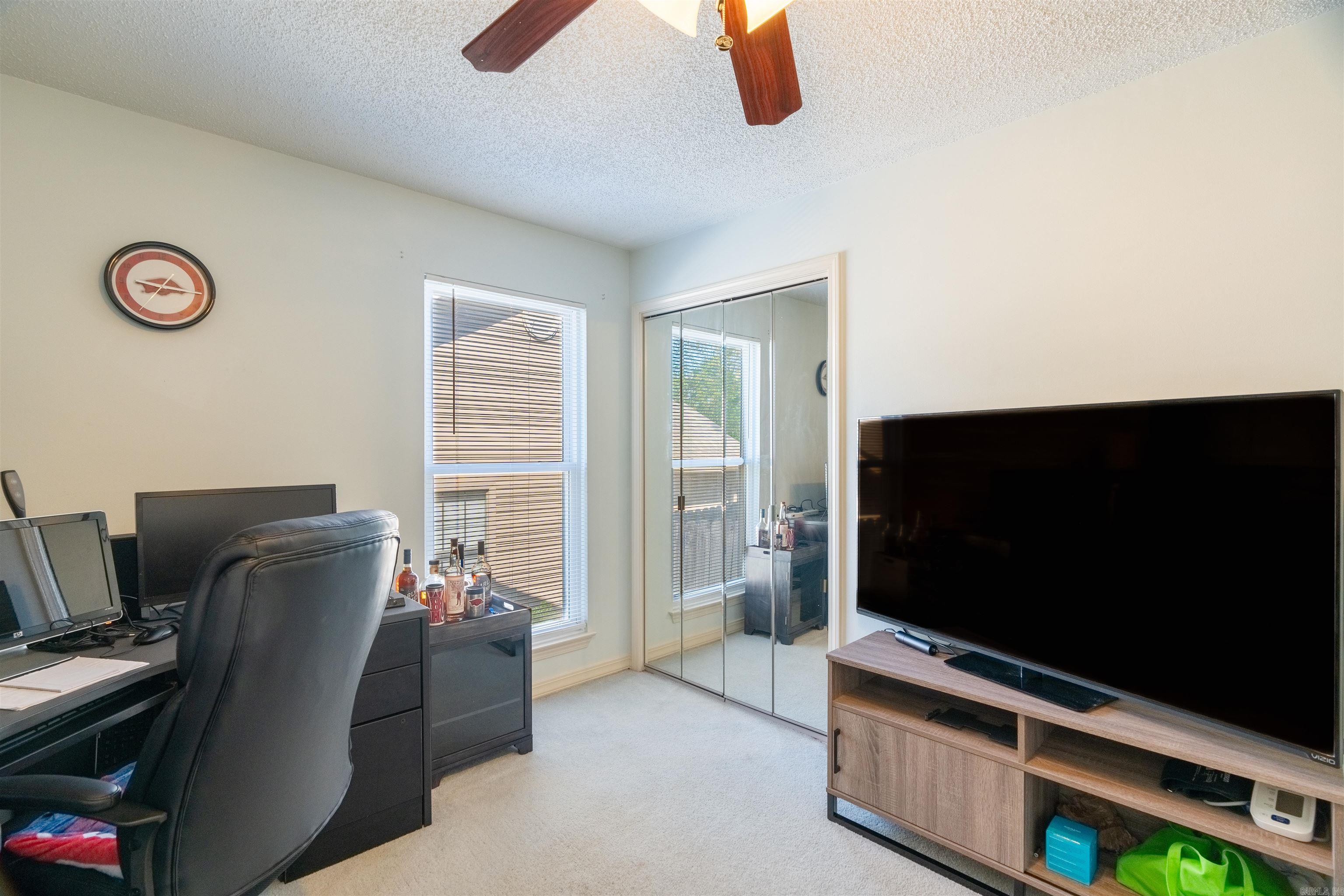 CEDAR RIDGE - Residential