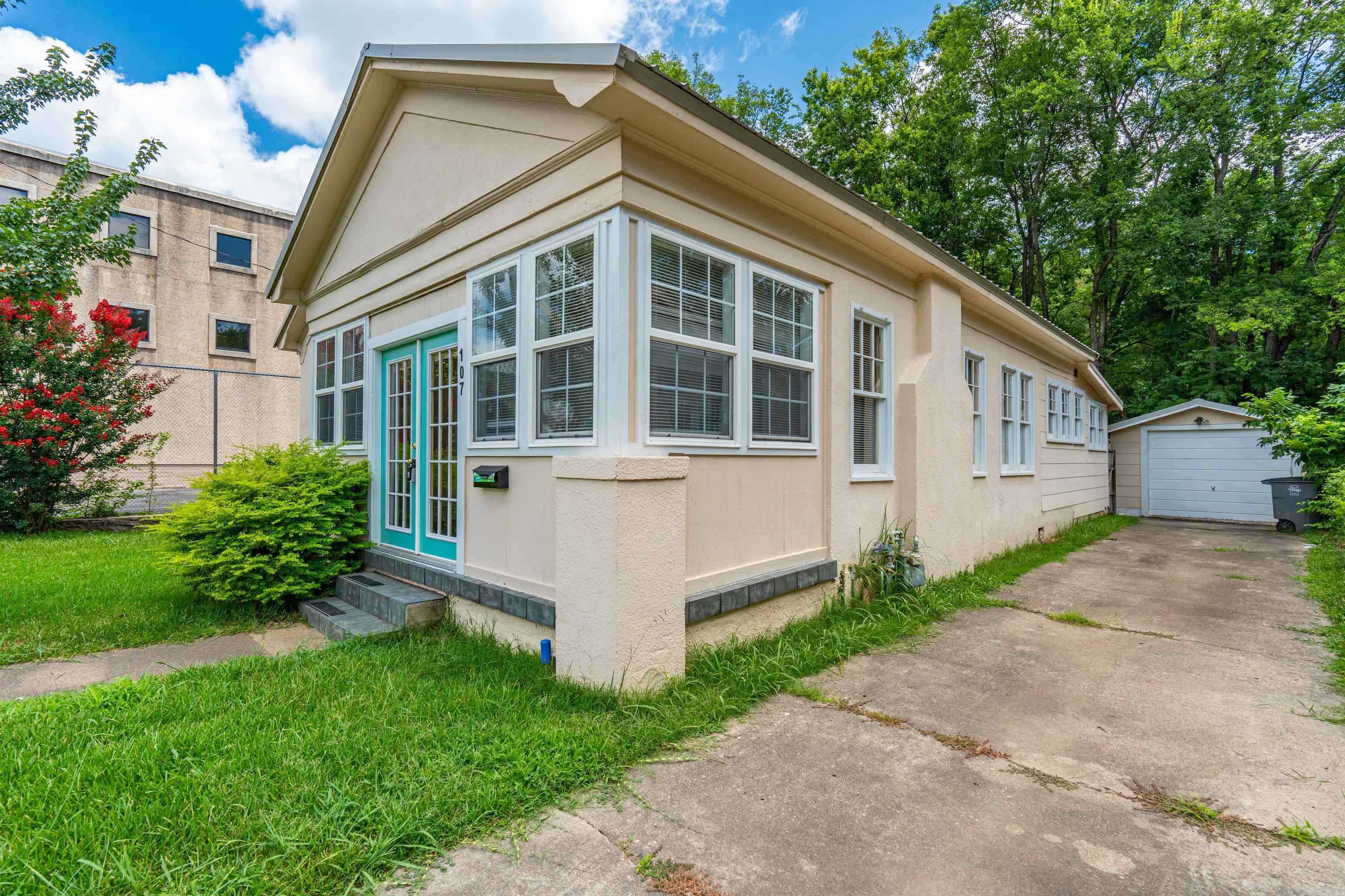 BARRY, W.H. - Residential