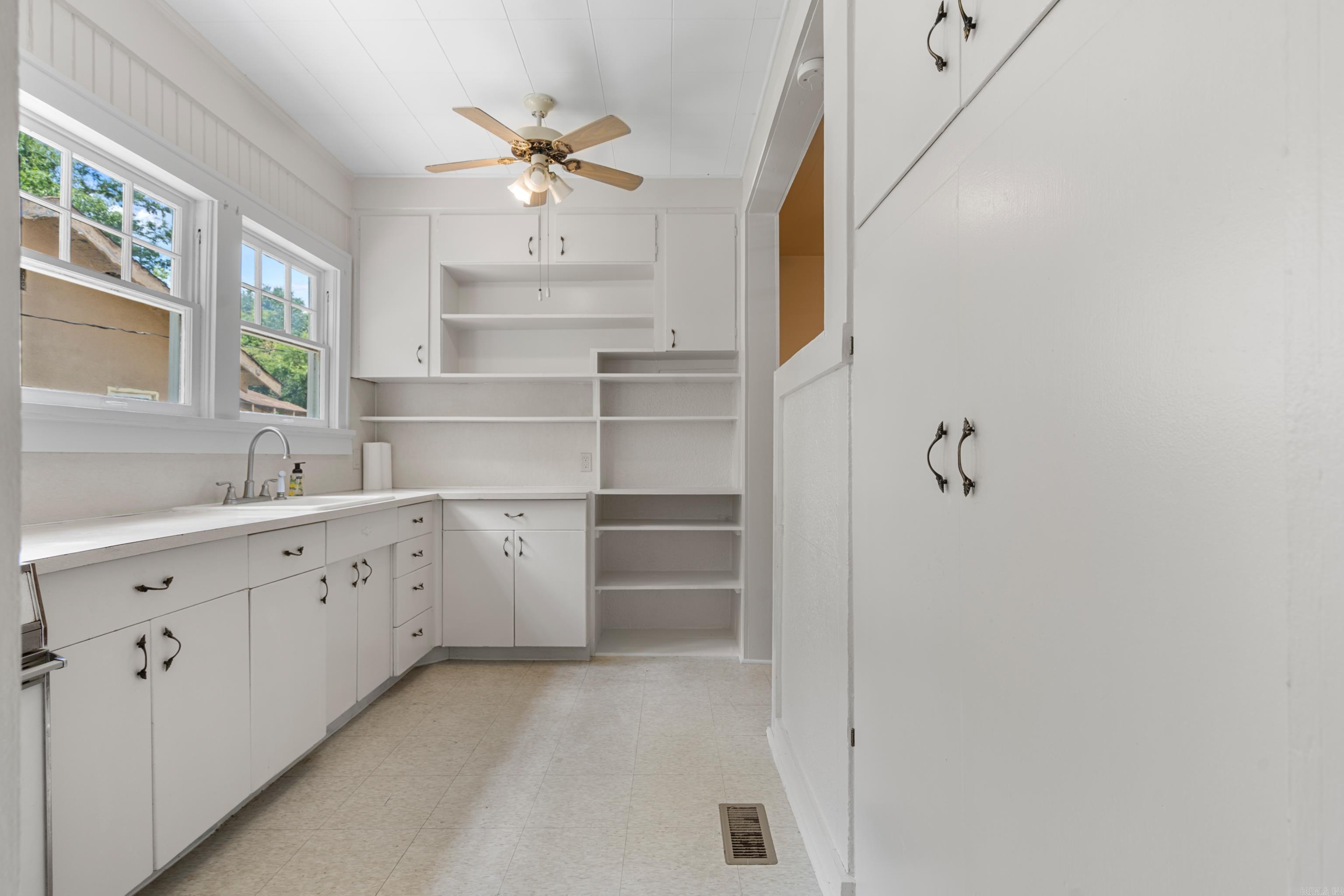 BARRY, W.H. - Residential