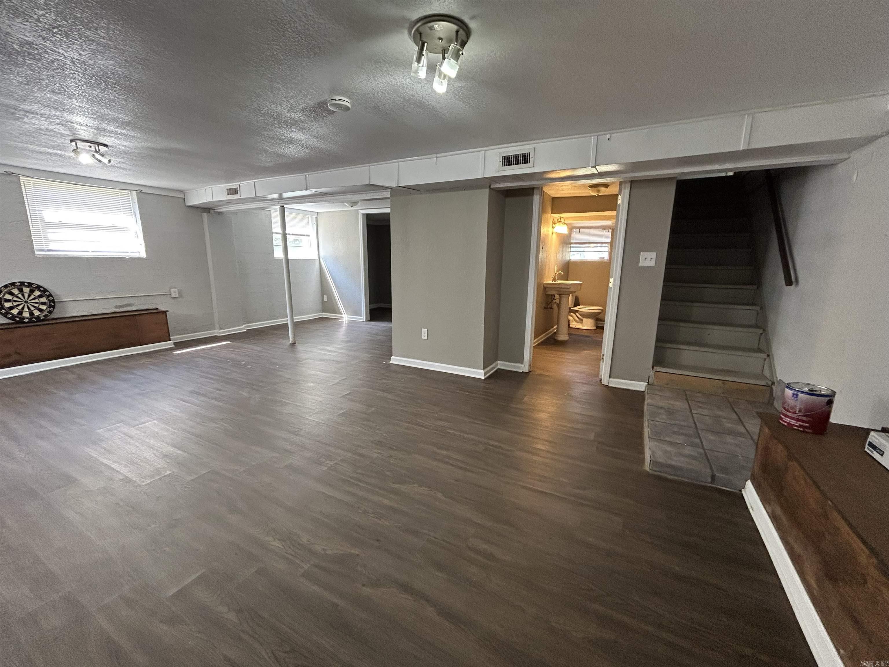 Valley Vista - Residential Lease