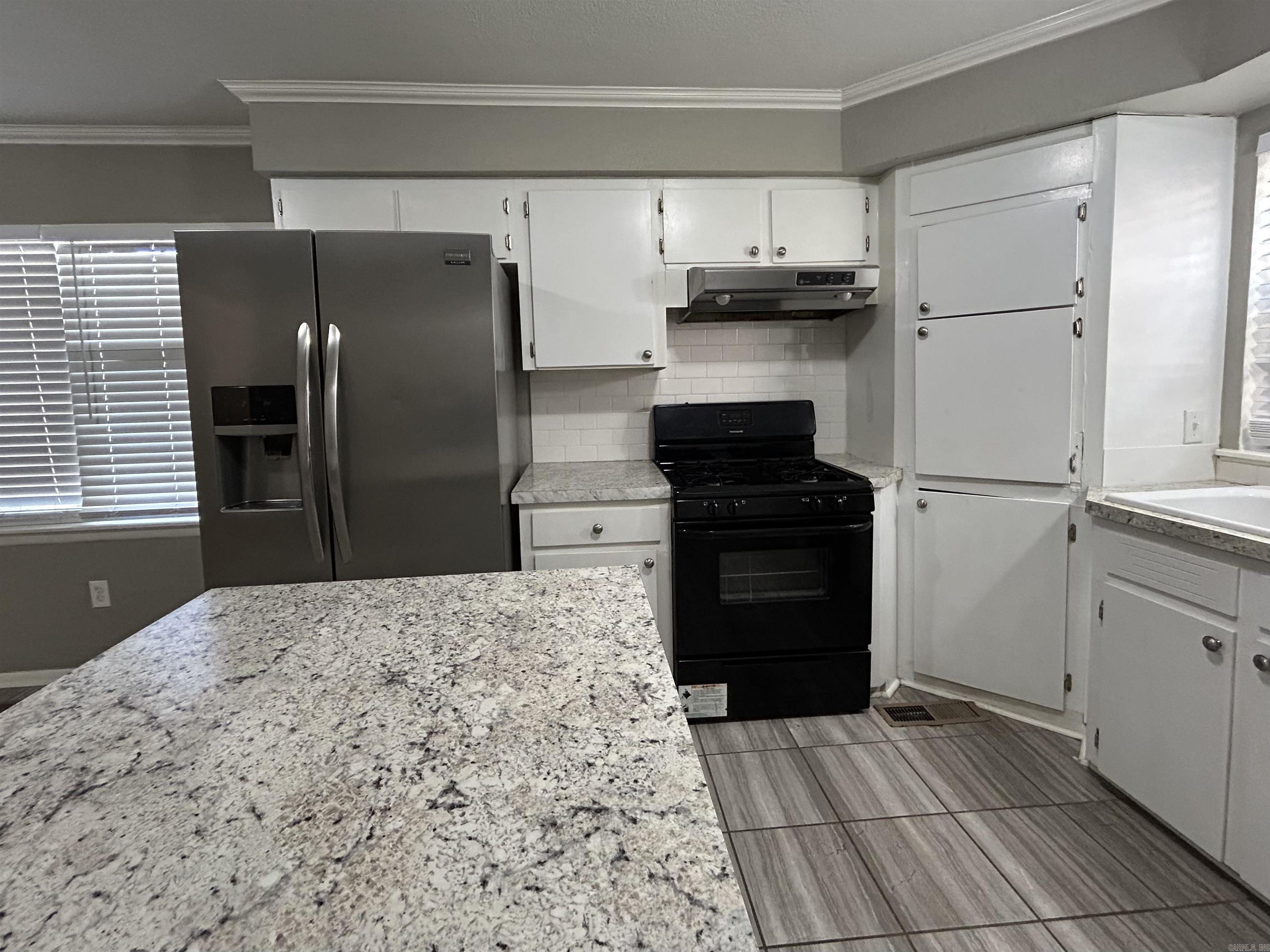 Valley Vista - Residential Lease