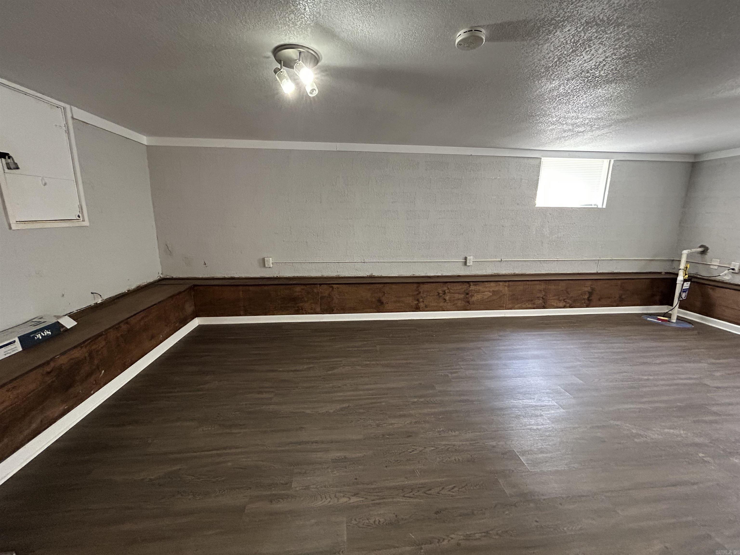 Valley Vista - Residential Lease