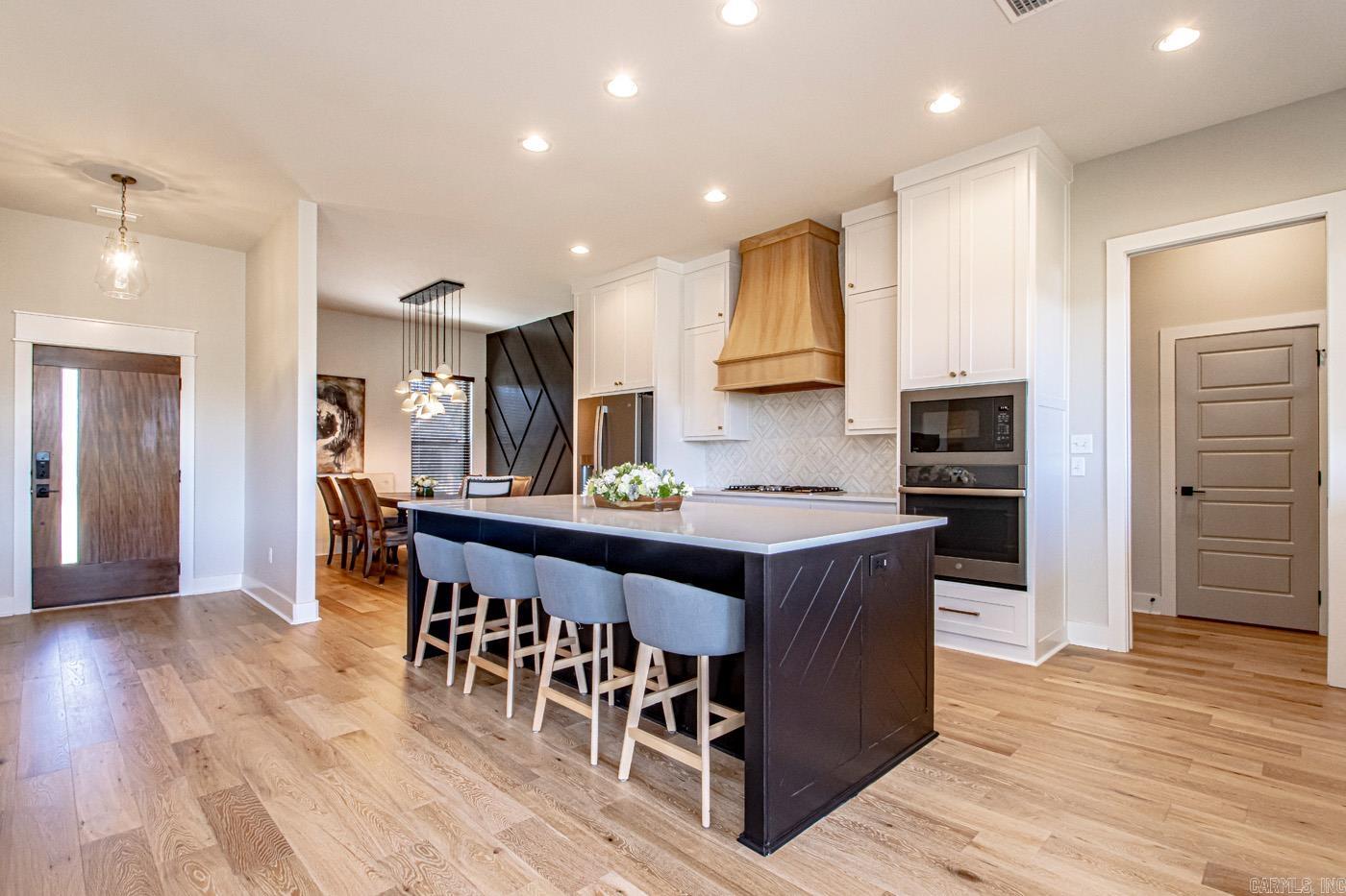 MAUMELLE VALLEY ESTATES - Residential