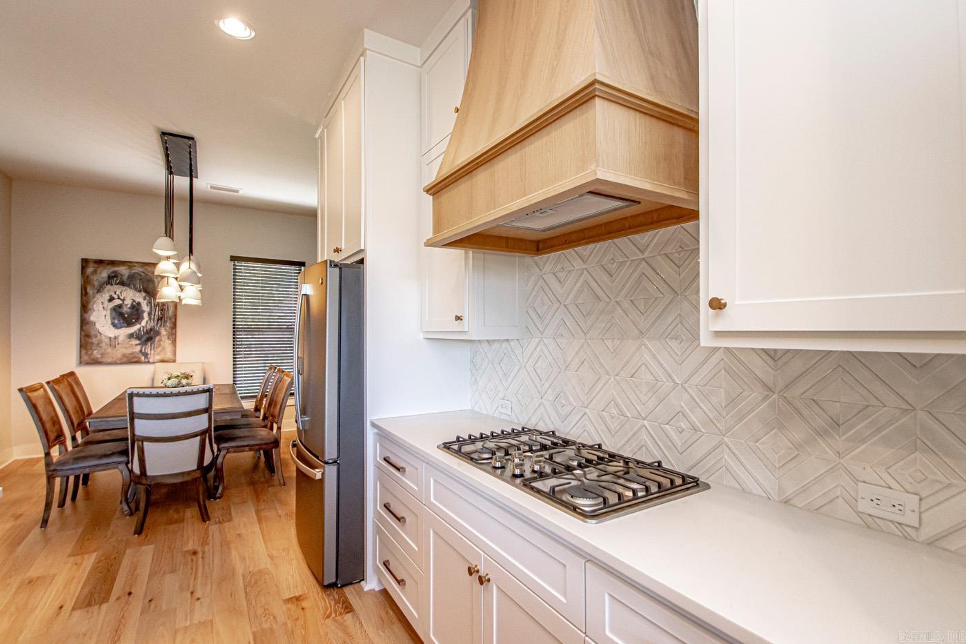 MAUMELLE VALLEY ESTATES - Residential