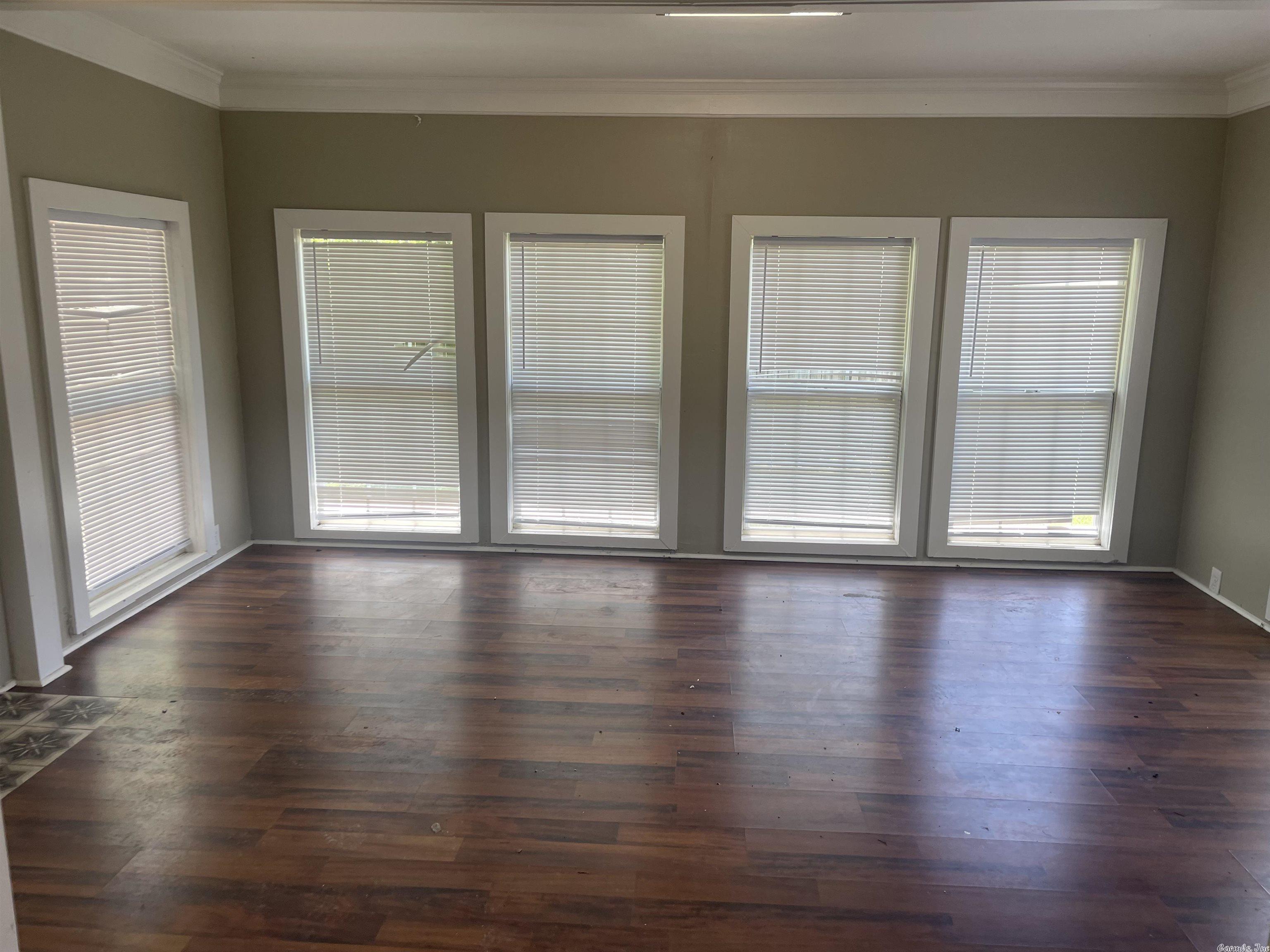 Springhill Manor - Residential