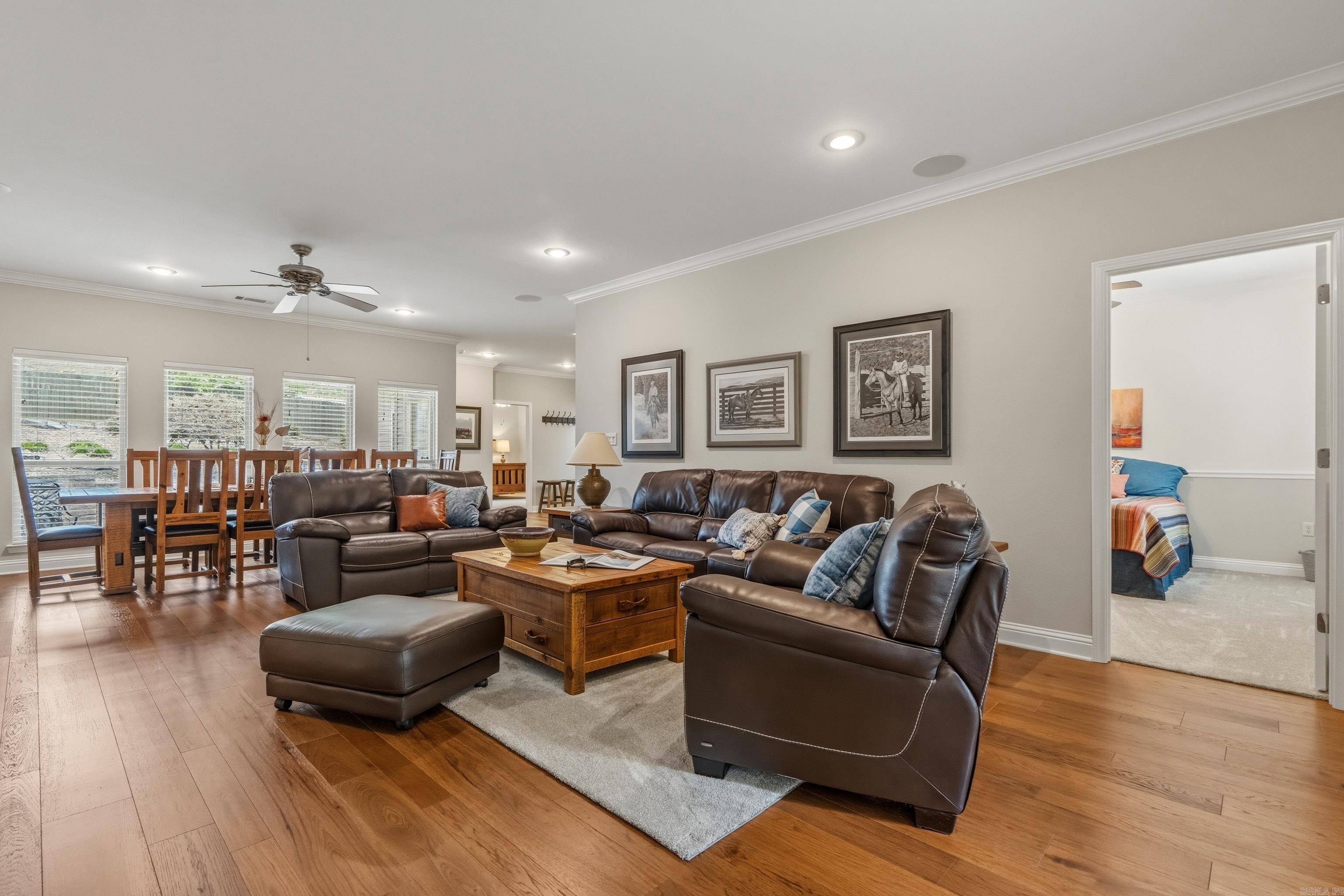 INDIAN HILLS - Residential