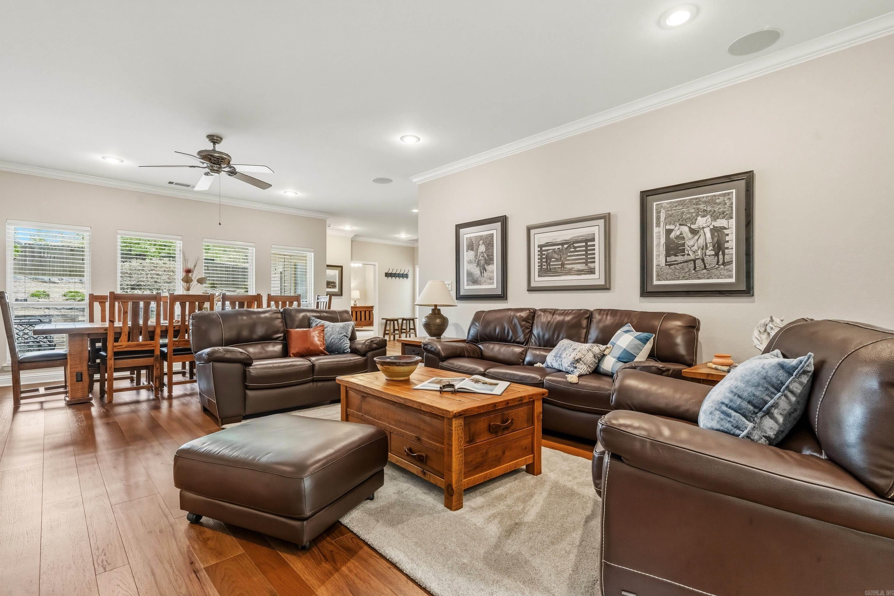 INDIAN HILLS - Residential