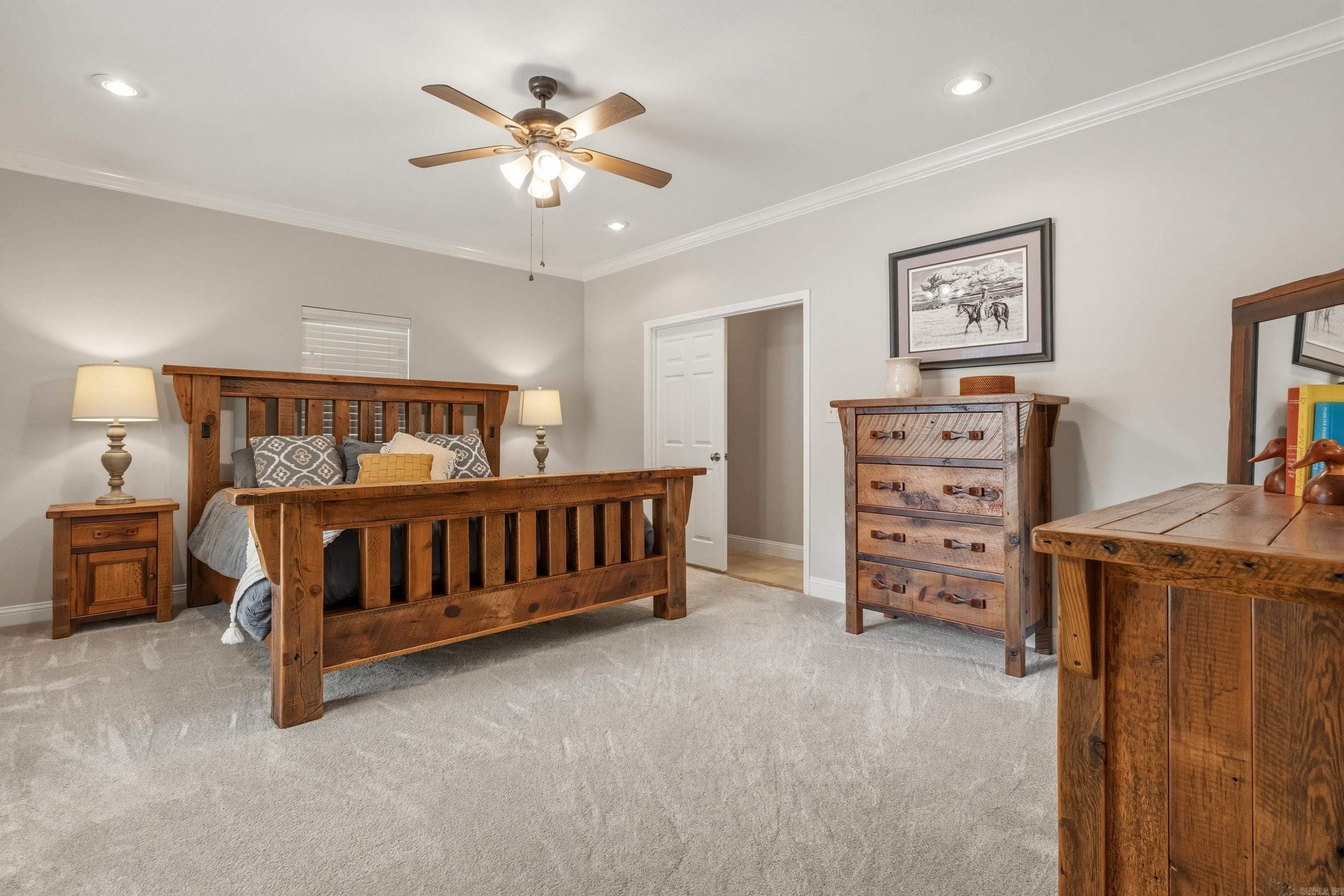 INDIAN HILLS - Residential