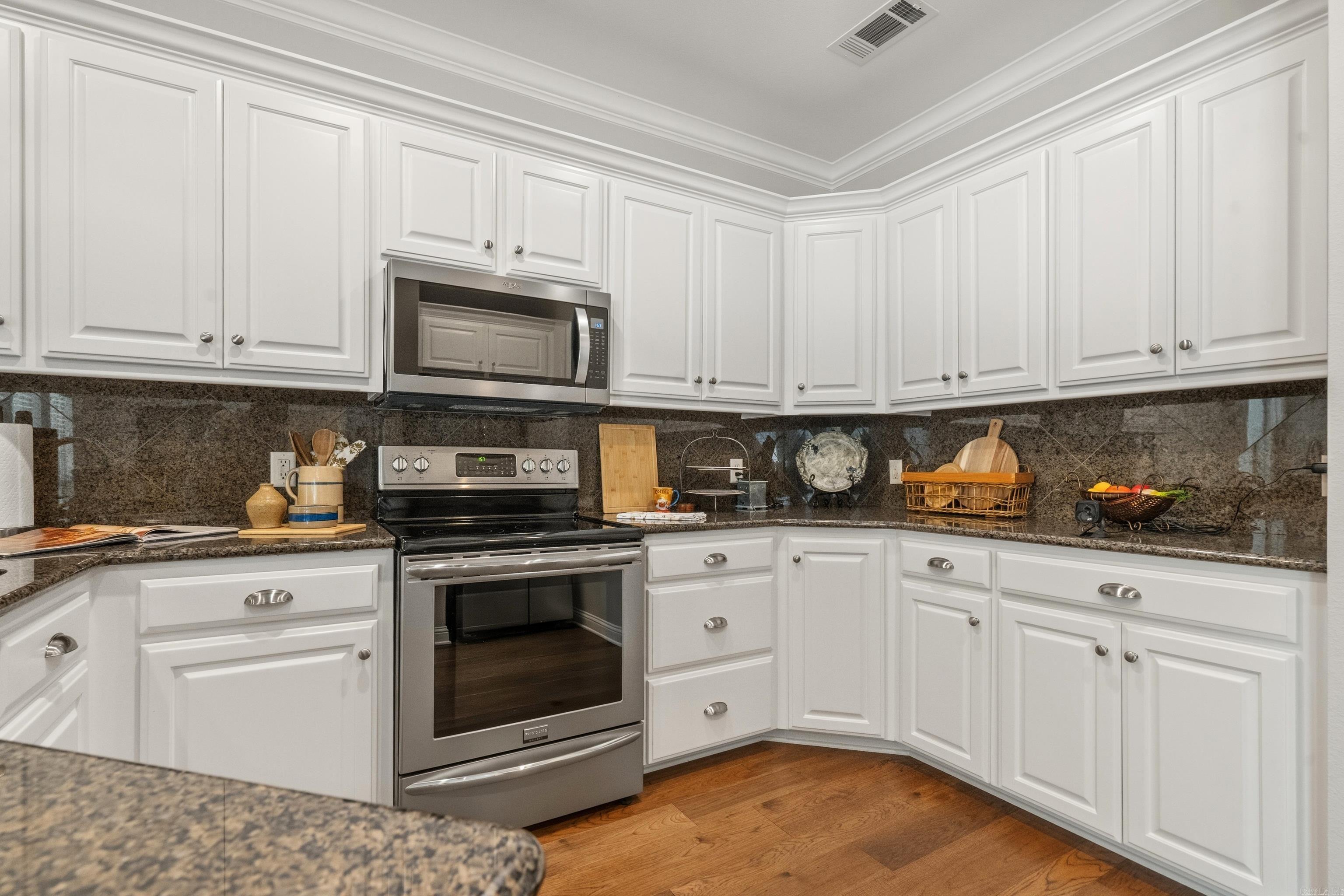 INDIAN HILLS - Residential