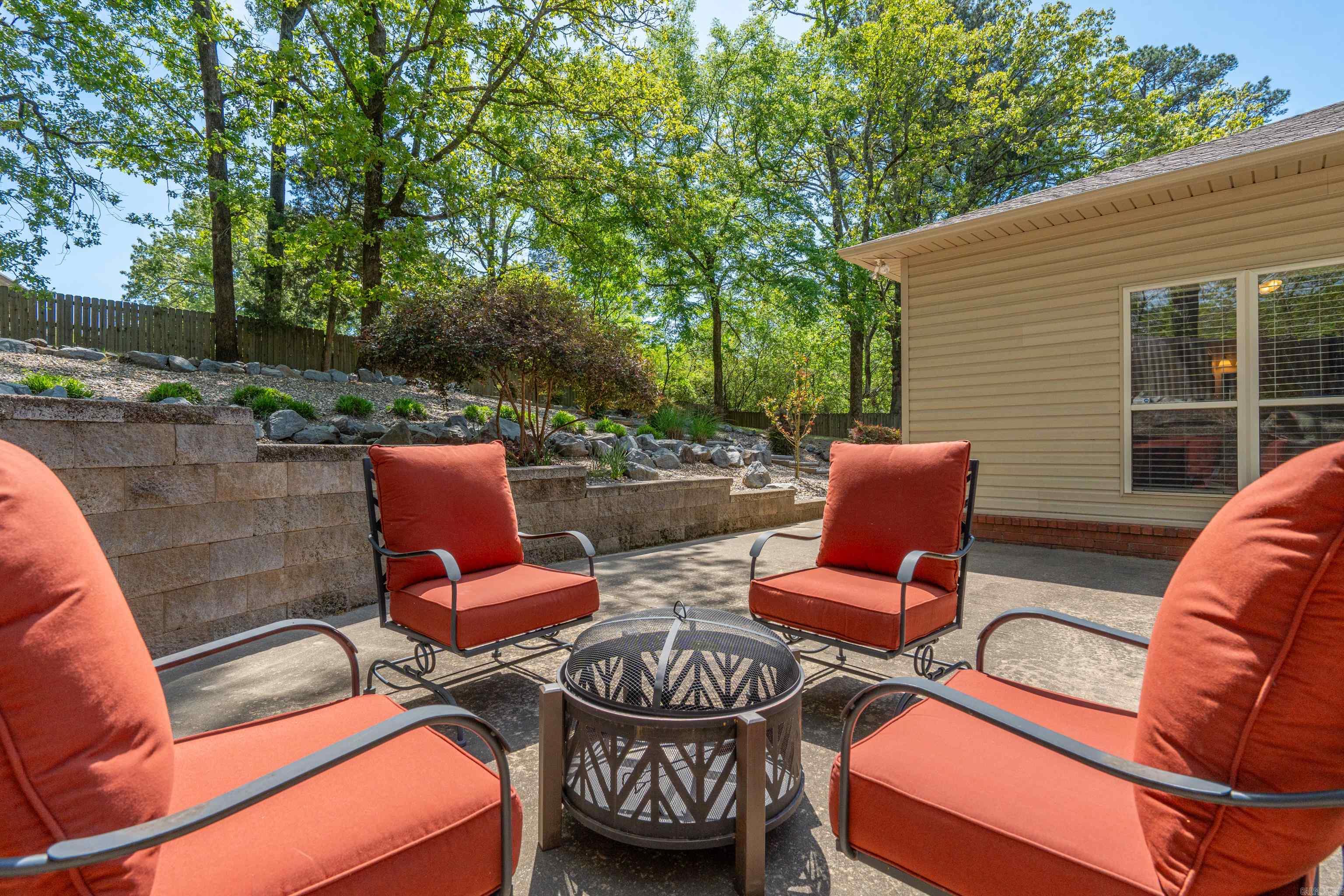 INDIAN HILLS - Residential