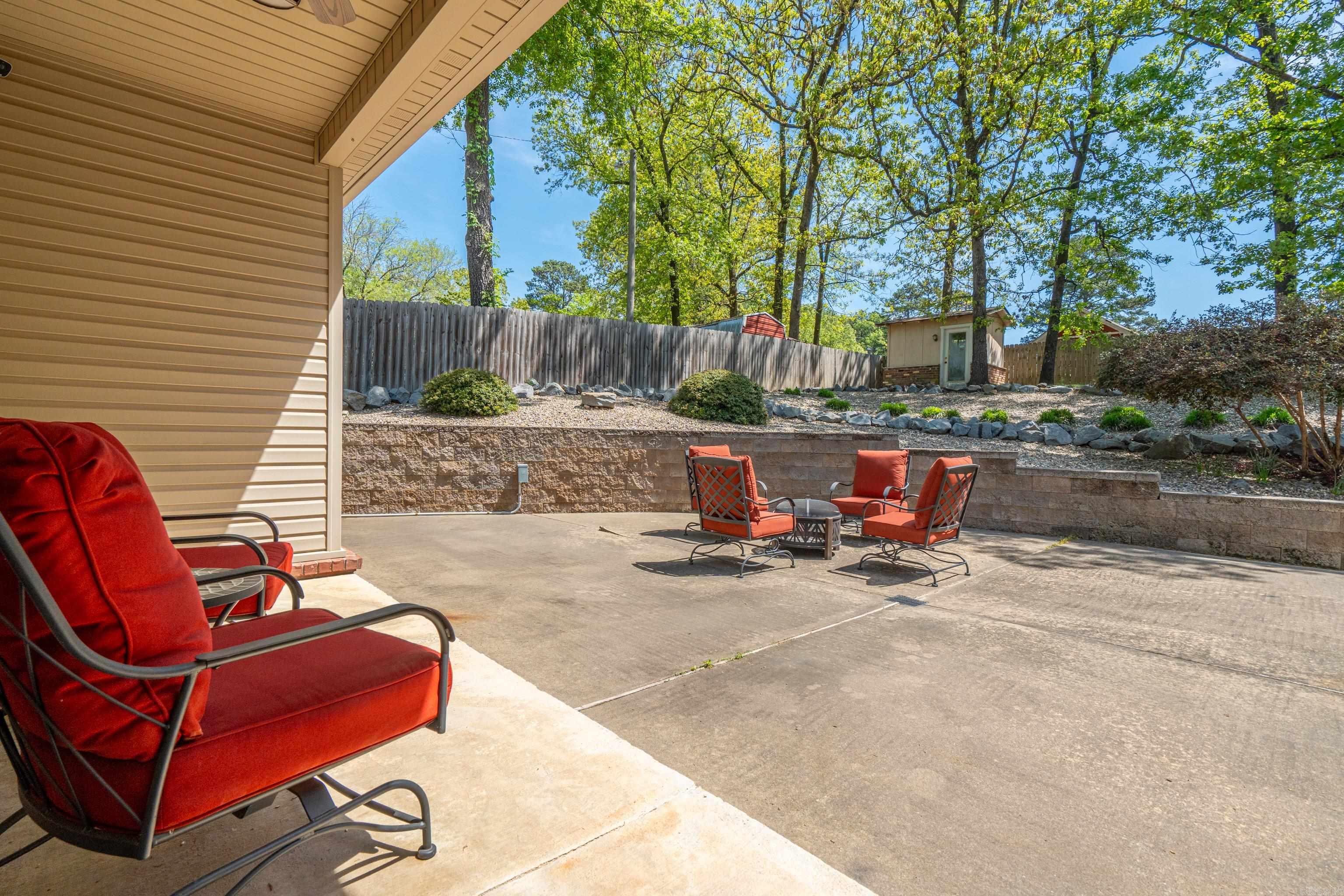 INDIAN HILLS - Residential