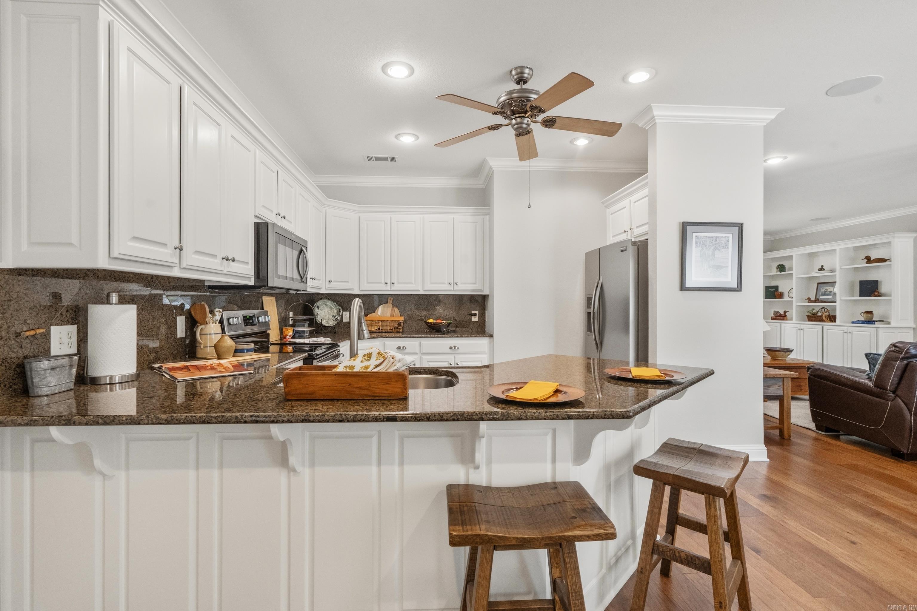 INDIAN HILLS - Residential