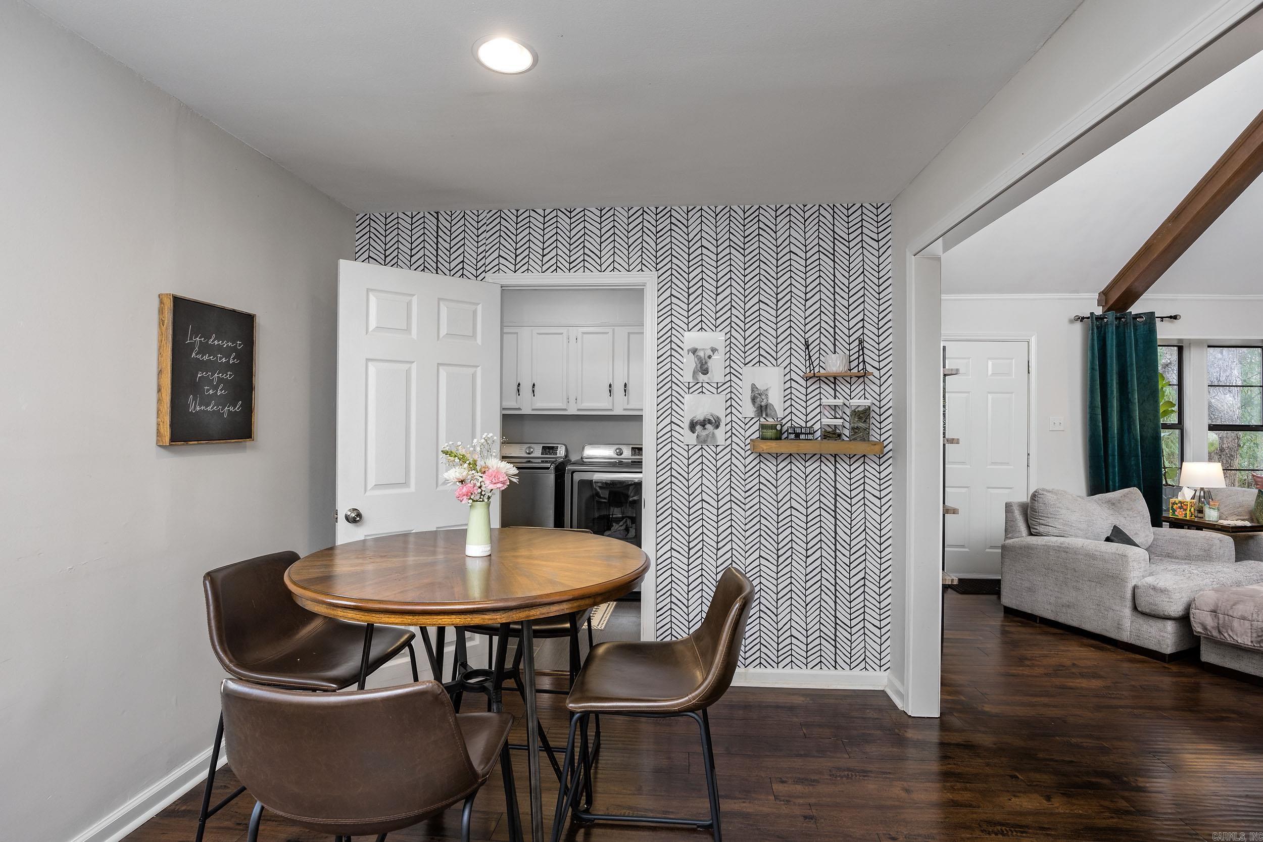 ECHO VALLEY - Residential