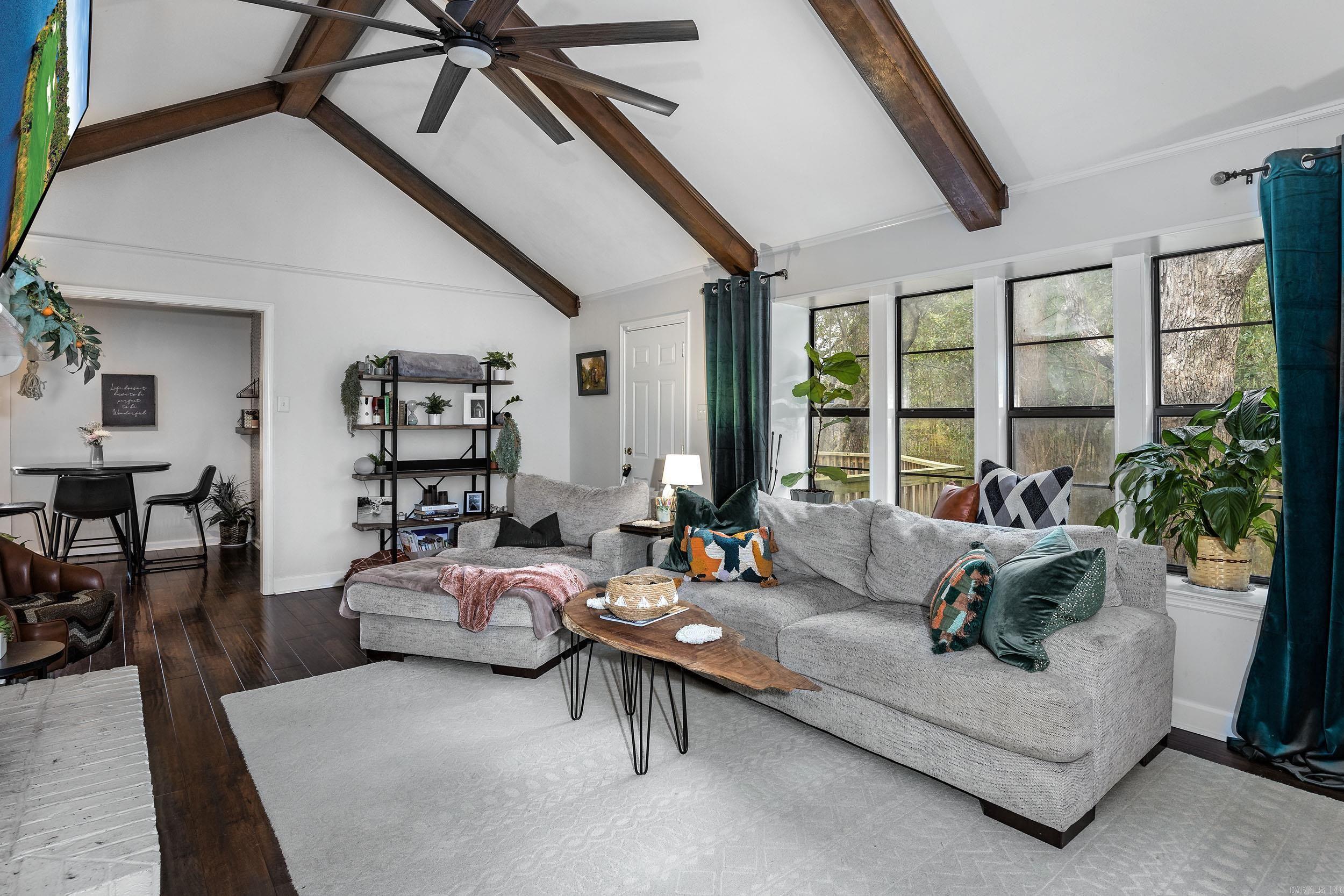 ECHO VALLEY - Residential