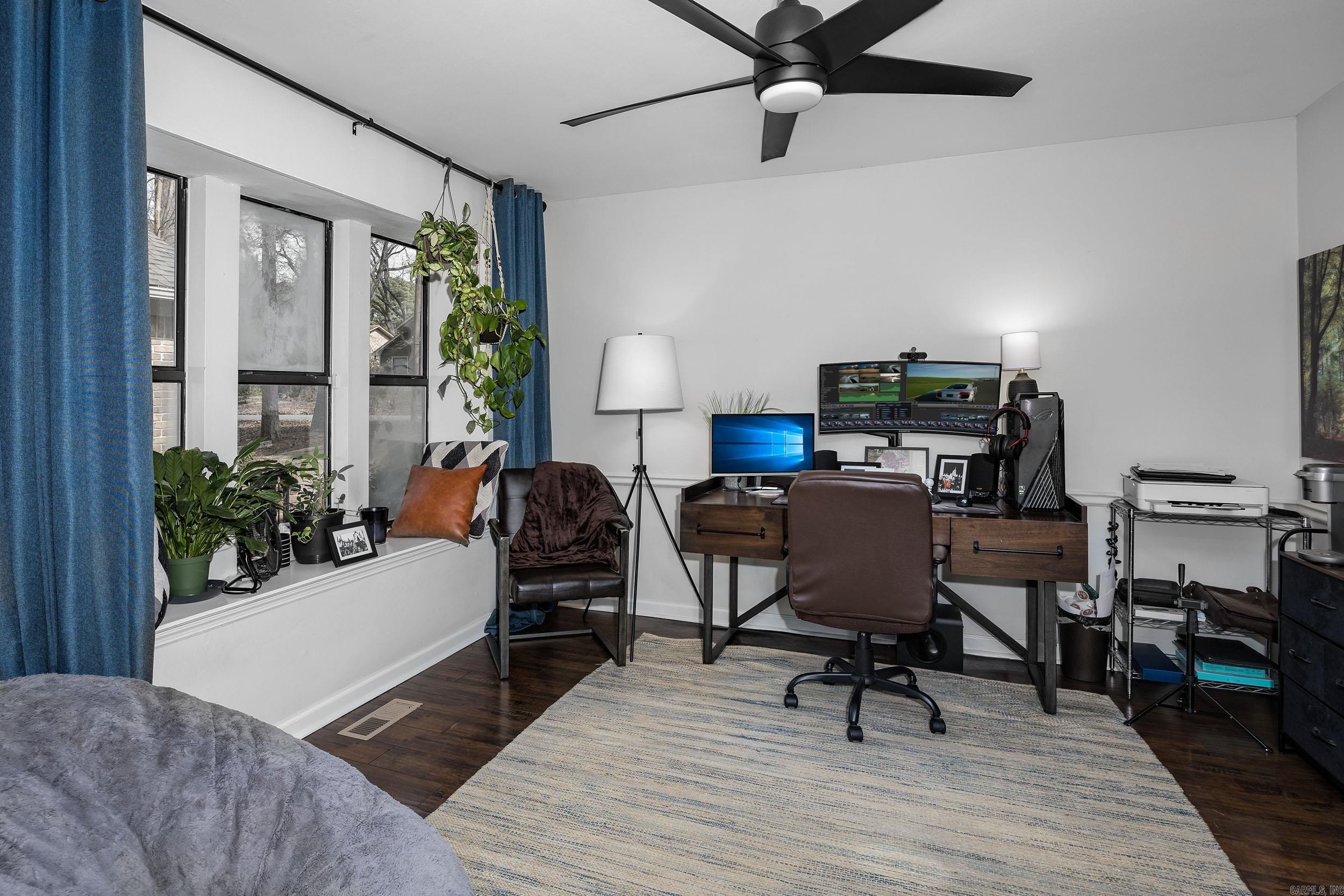 ECHO VALLEY - Residential