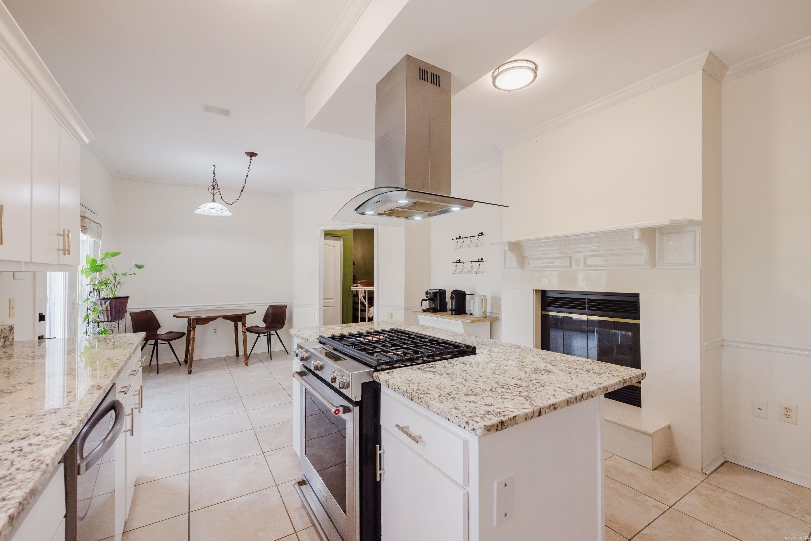 RAINWOOD COVE - Residential