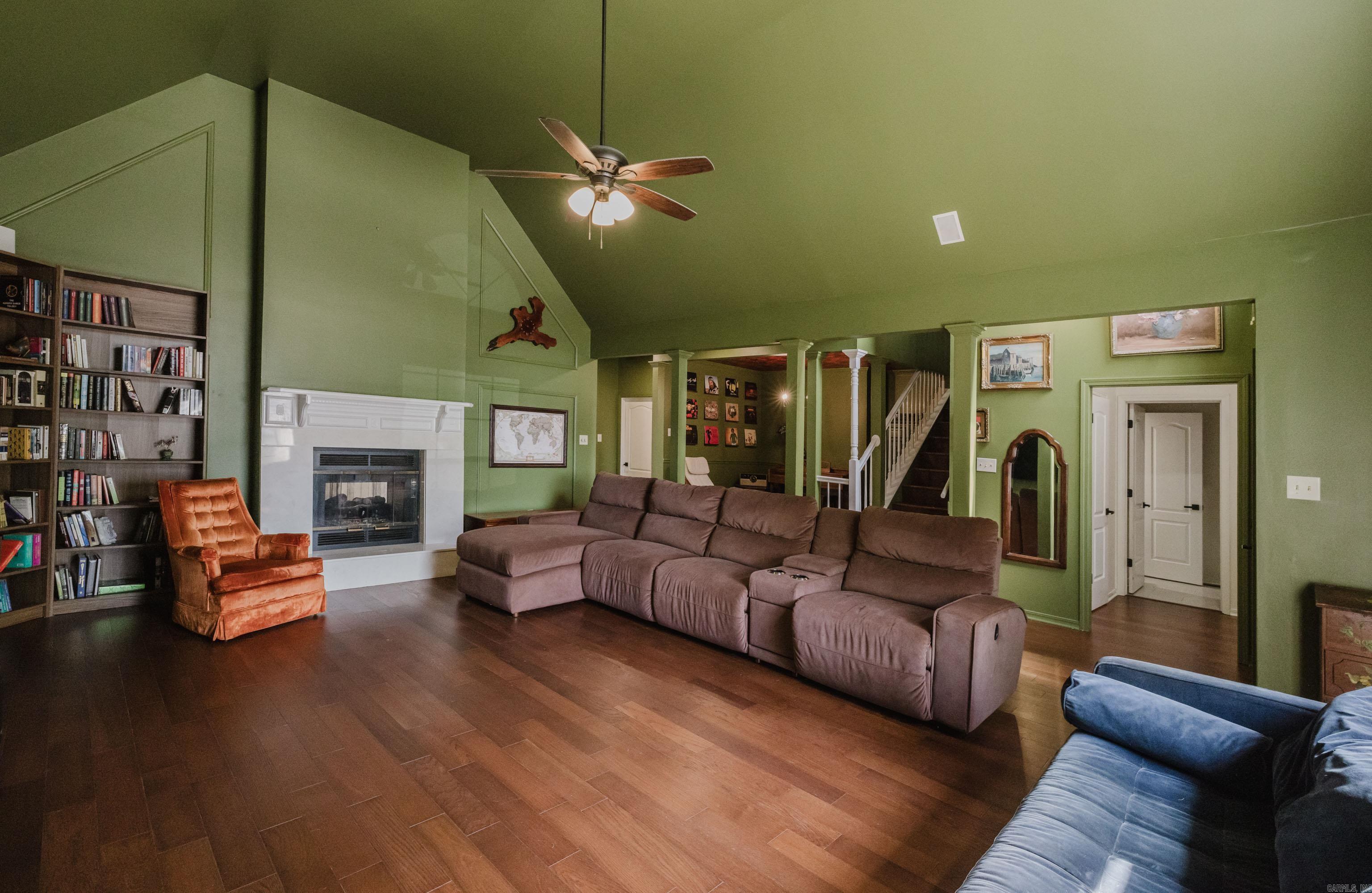 RAINWOOD COVE - Residential