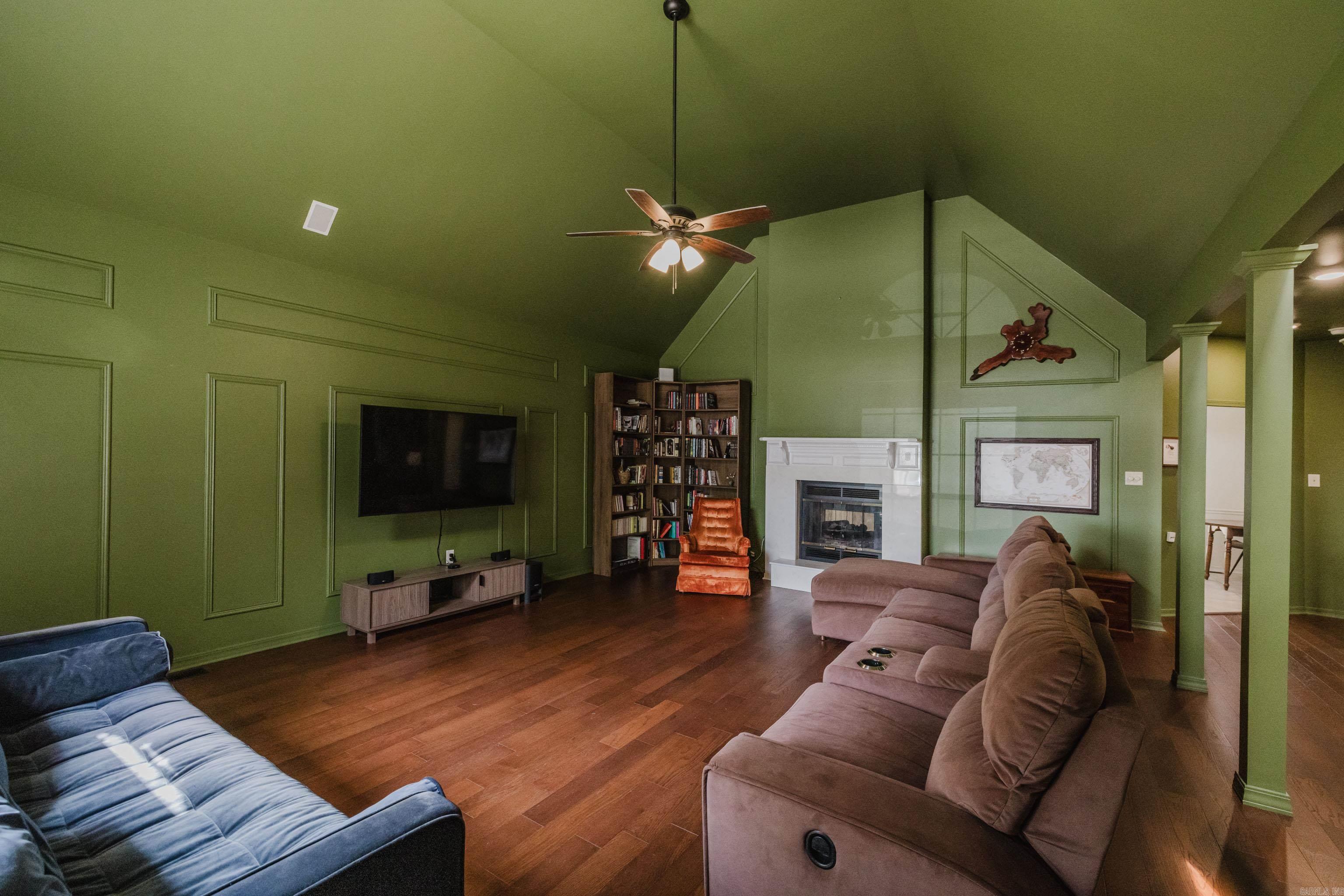 RAINWOOD COVE - Residential