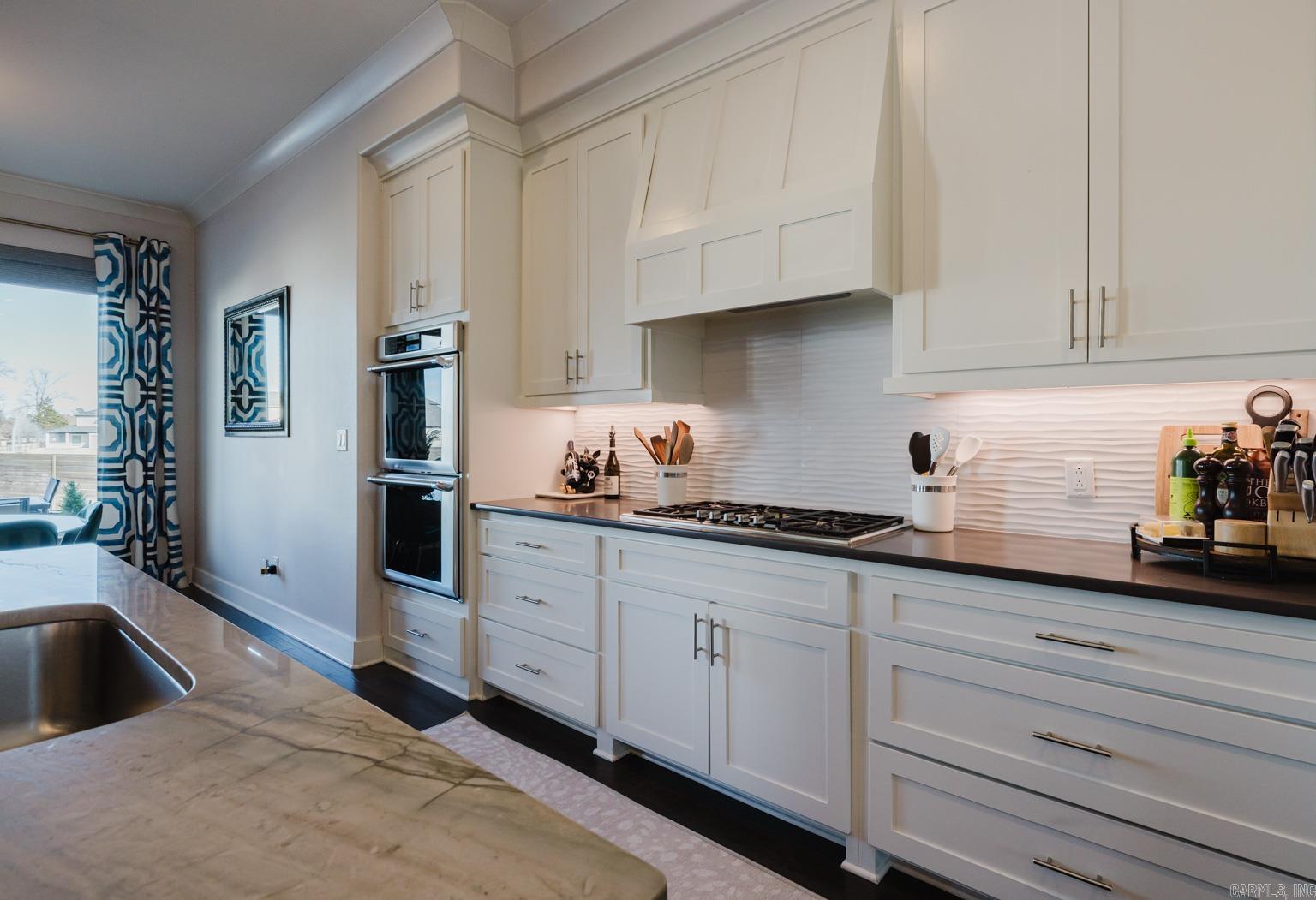 WEST LAKE VILLAGE - Residential
