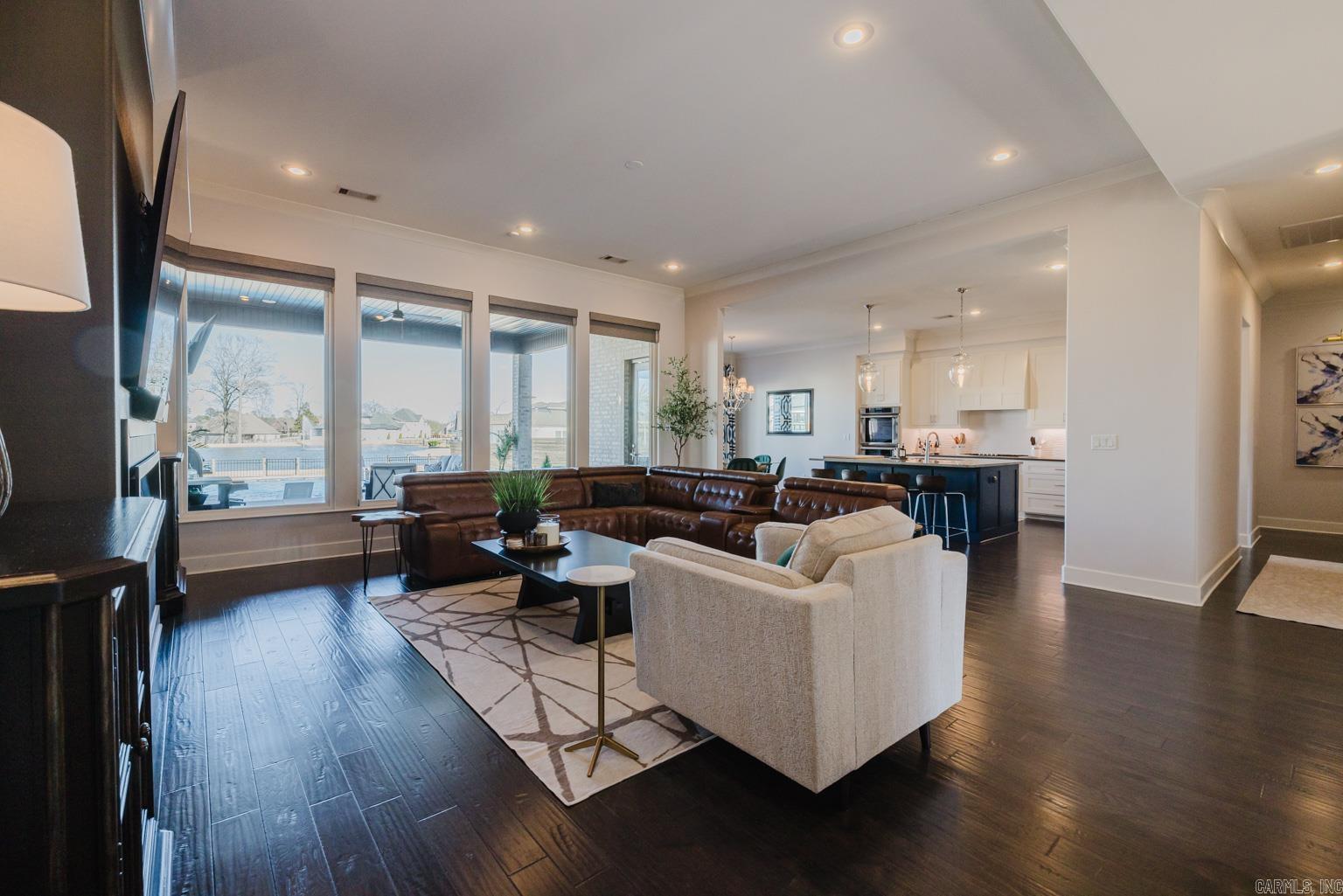 WEST LAKE VILLAGE - Residential