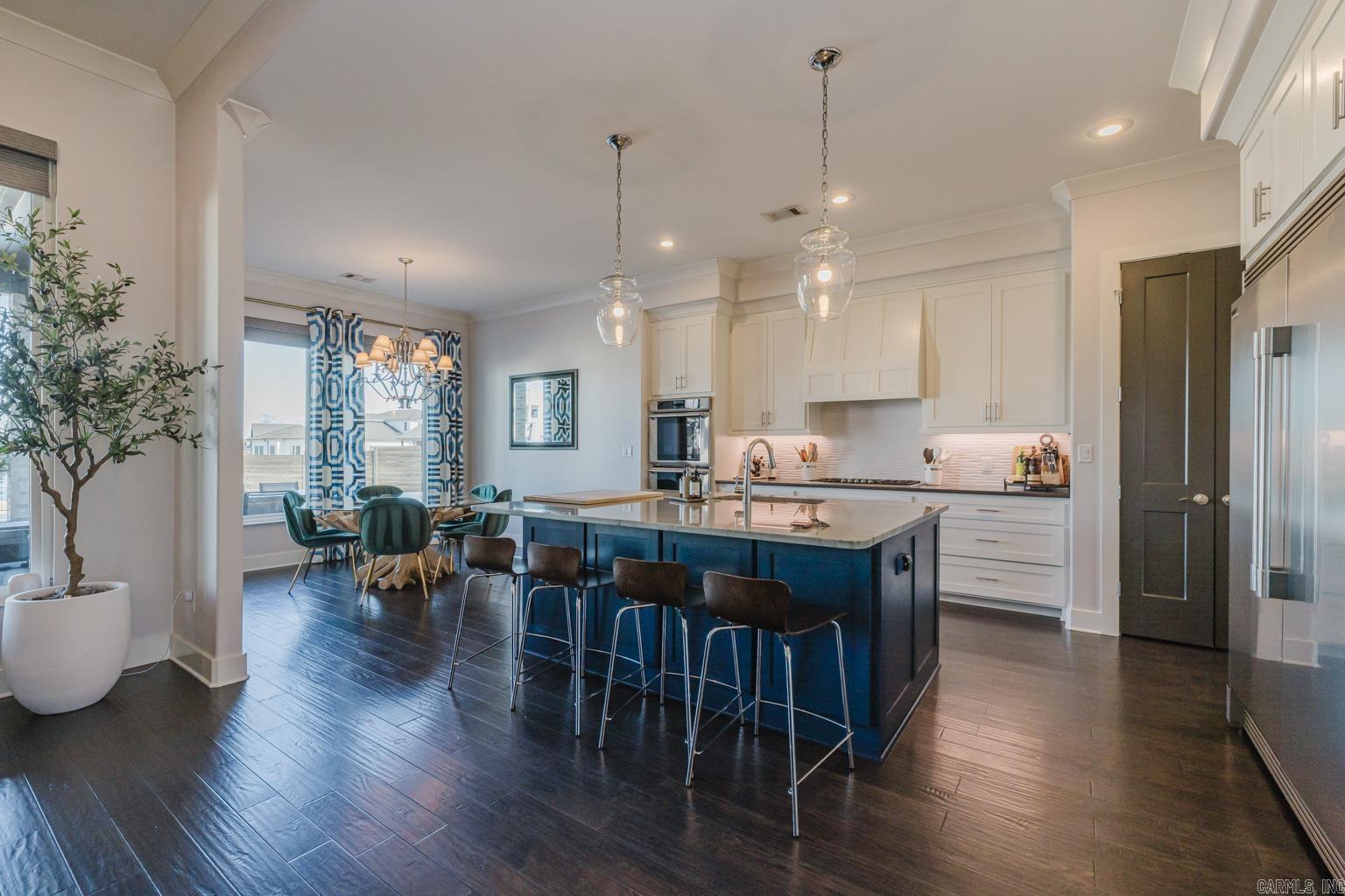 WEST LAKE VILLAGE - Residential