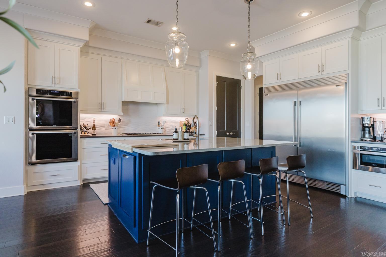 WEST LAKE VILLAGE - Residential