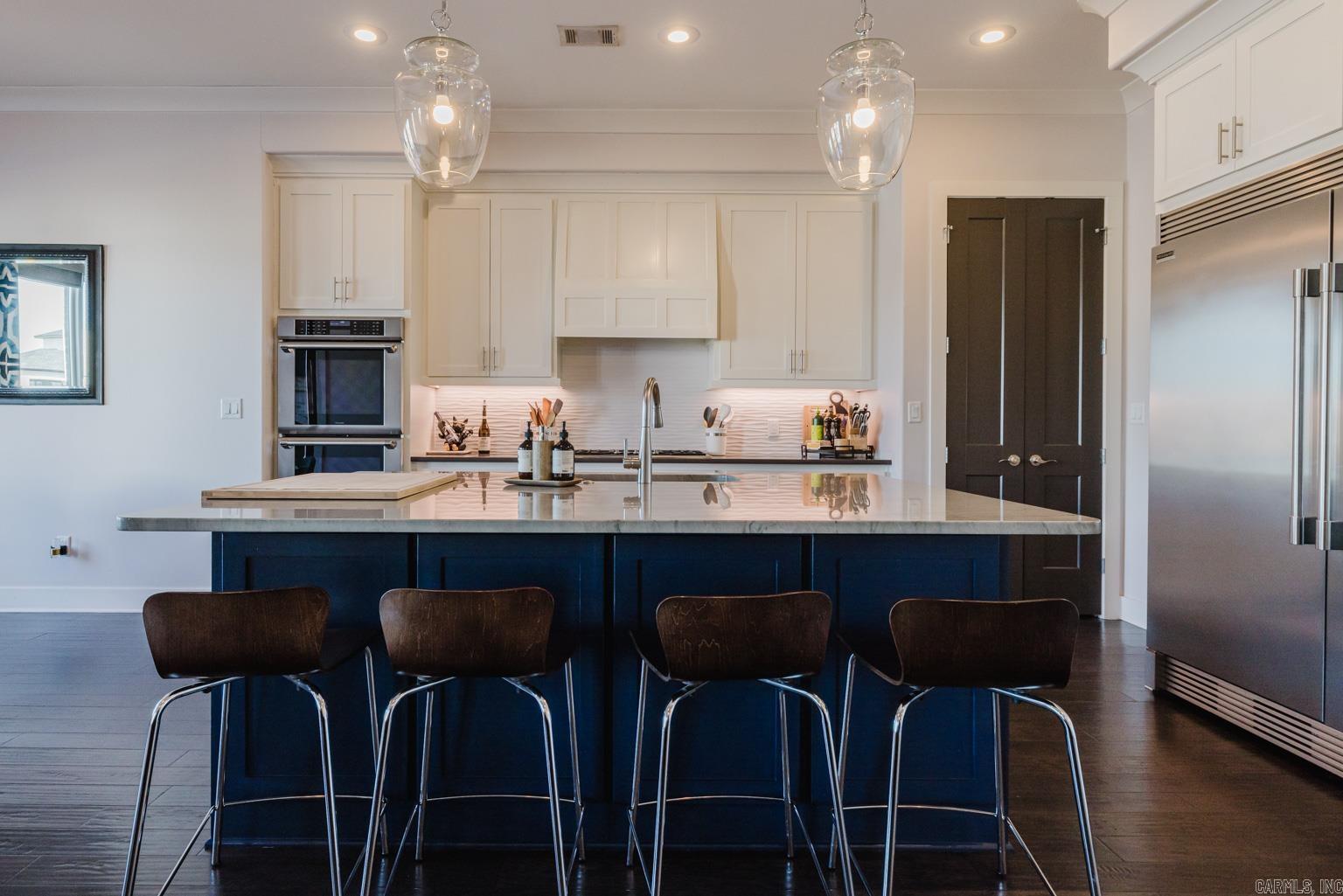 WEST LAKE VILLAGE - Residential