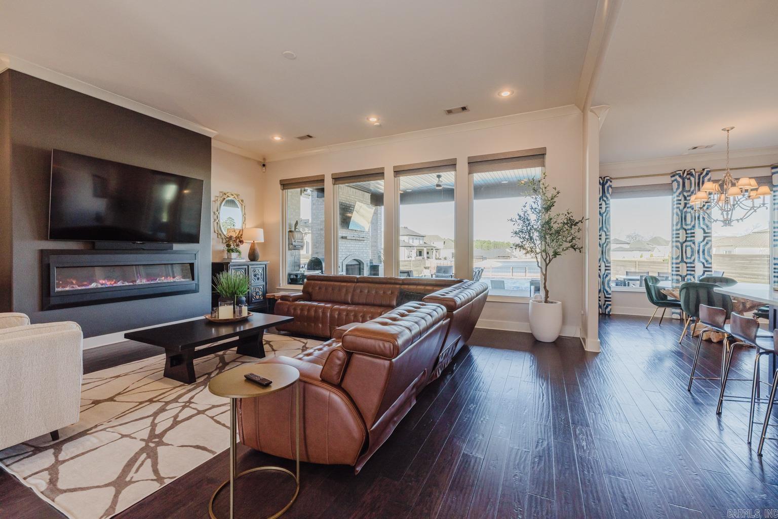 WEST LAKE VILLAGE - Residential