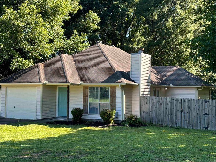 rare opportunity to own a spacious West Conway property on a generous 1.59-acre lot, updated for 2024 and offering an exceptional blend of privacy, outdoor space, and convenience. This charming 3-bed, 1.5-bath home features a thoughtful remodel completed in July 2024, including fresh paint throughout, new granite countertops, resurfaced shower, upgraded fixtures, ceiling fans, and new waterproof vinyl and carpet flooring — all designed to create a bright, comfortable living environment. The expansive yard includes about one-quarter acre fully enclosed with a six-foot privacy fence, ideal for children, pets, gardening, or outdoor entertaining, while additional wooded acreage to the rear enhances your sense of seclusion. A 1-car garage, mature trees, and classic curb appeal complete the package. Located in Conway’s desirable Conway Public Schools district, with easy access to amenities, shopping, and the Centennial Valley Country Club neighborhood, this property blends country-like tranquility with city convenience — a perfect setting for families or those seeking space and character