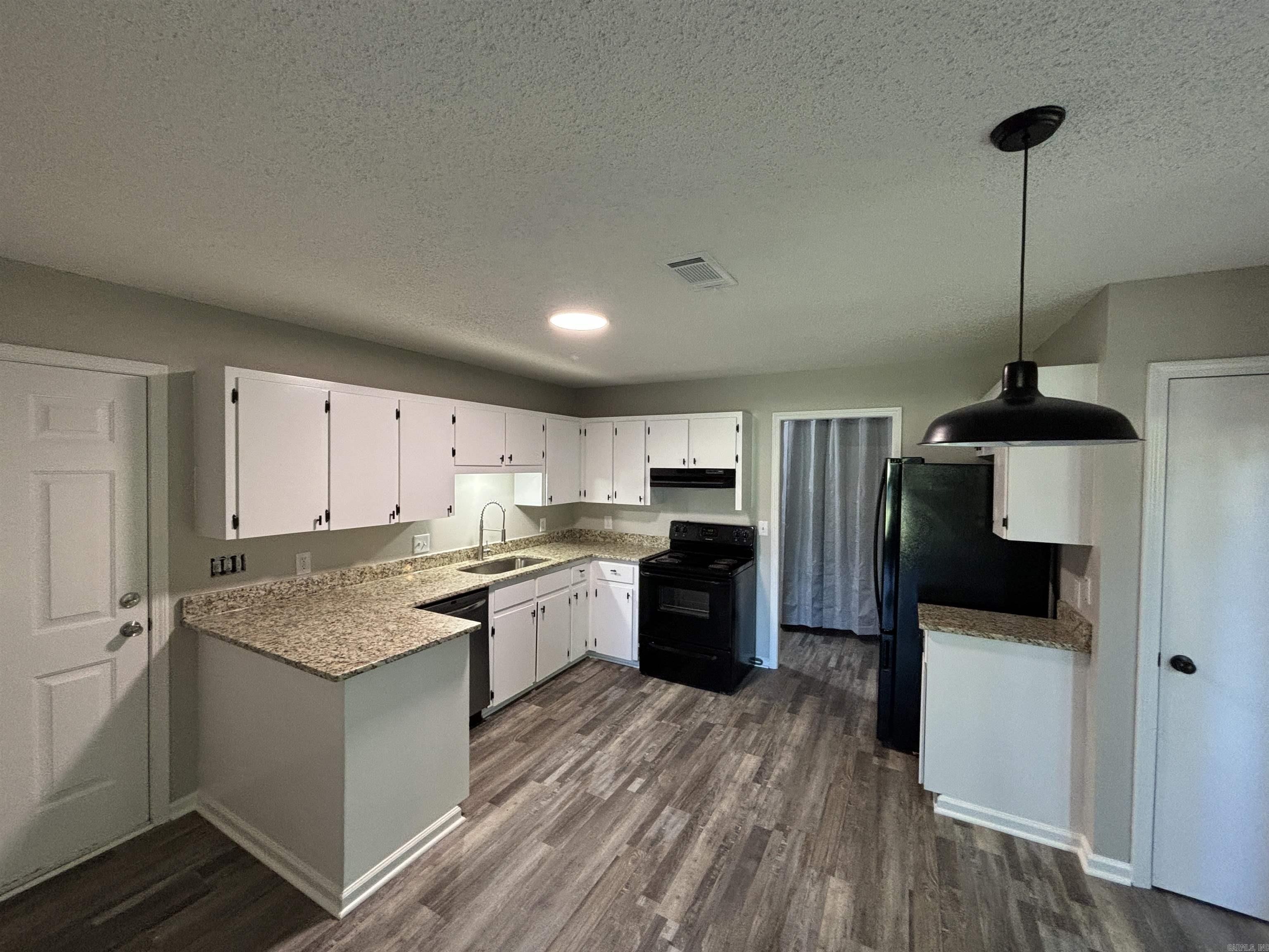 Golden Meadows - Residential