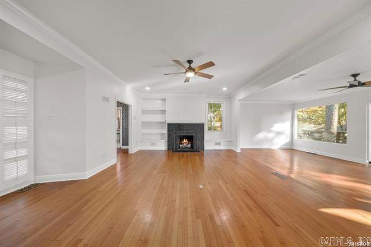 TRIVISTA - Residential