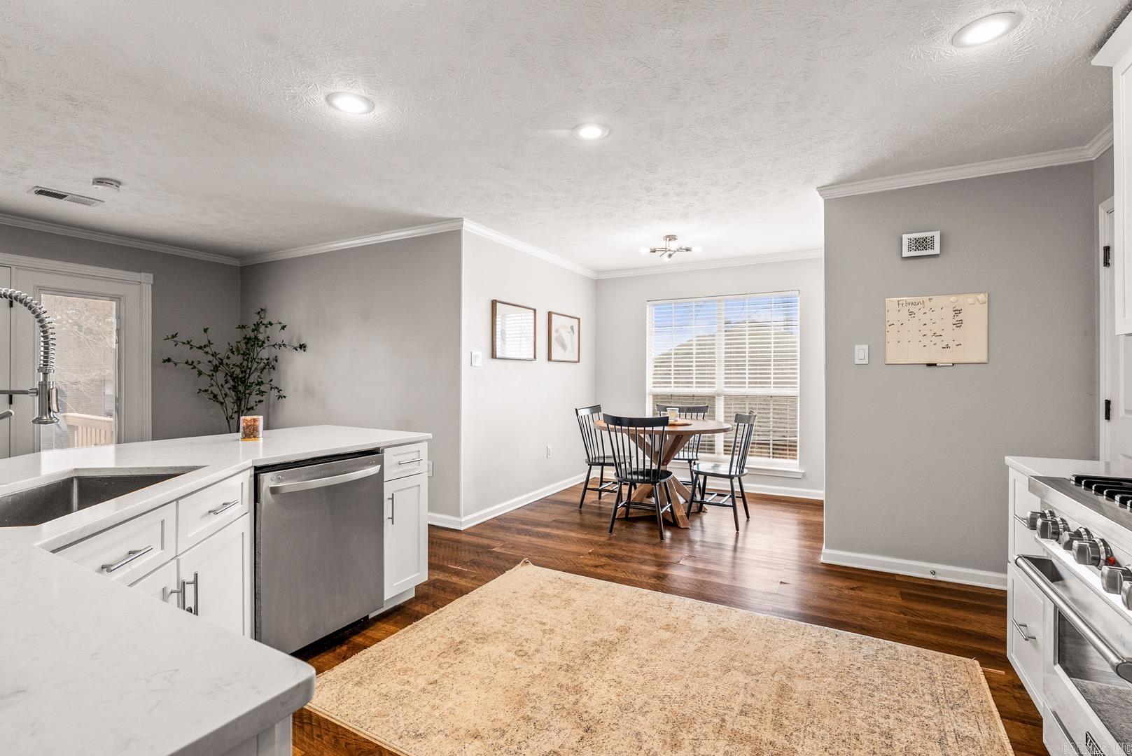 CUTTER RIDGE - Residential