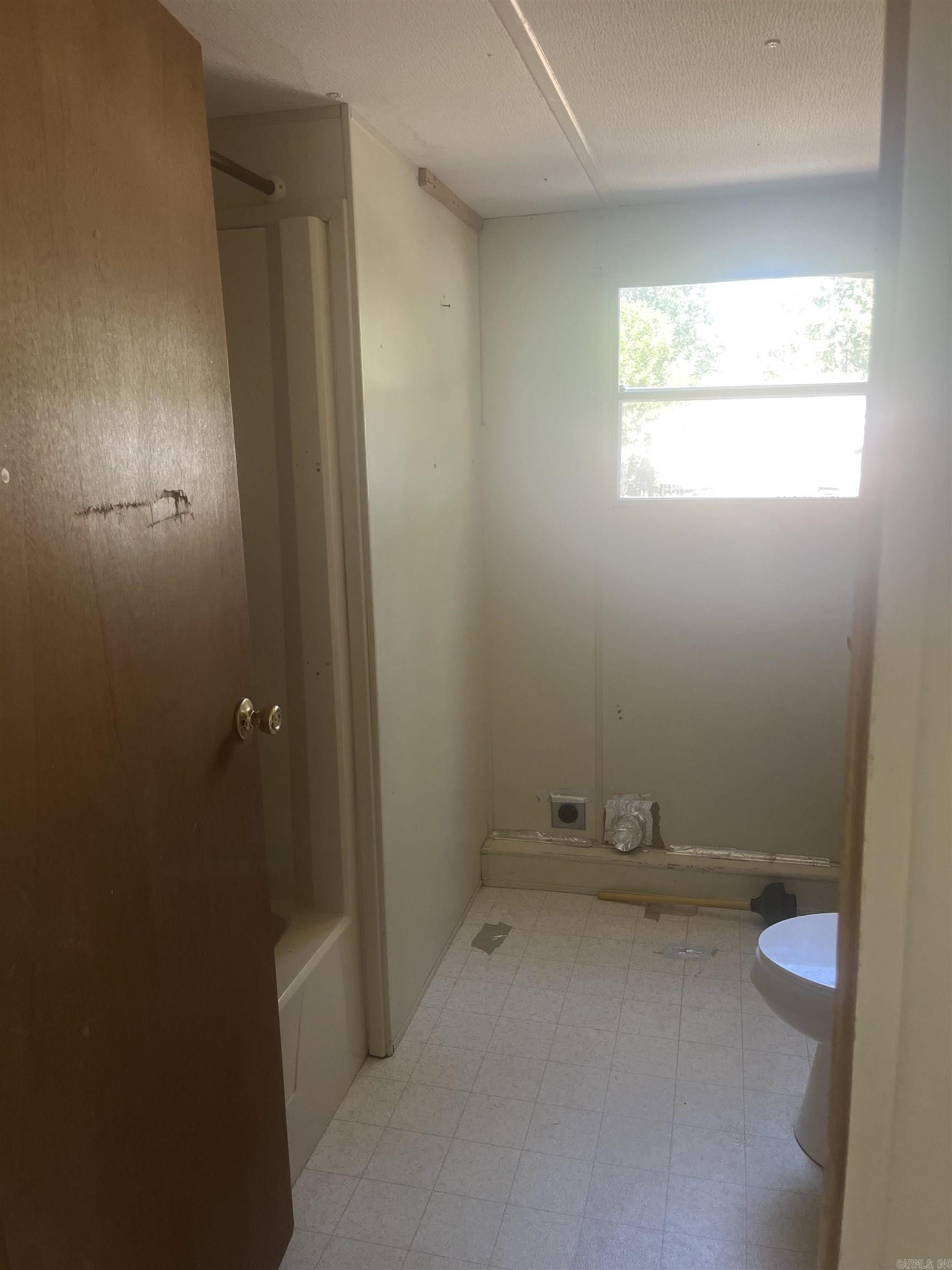 SKUNK HOLLOW - Residential