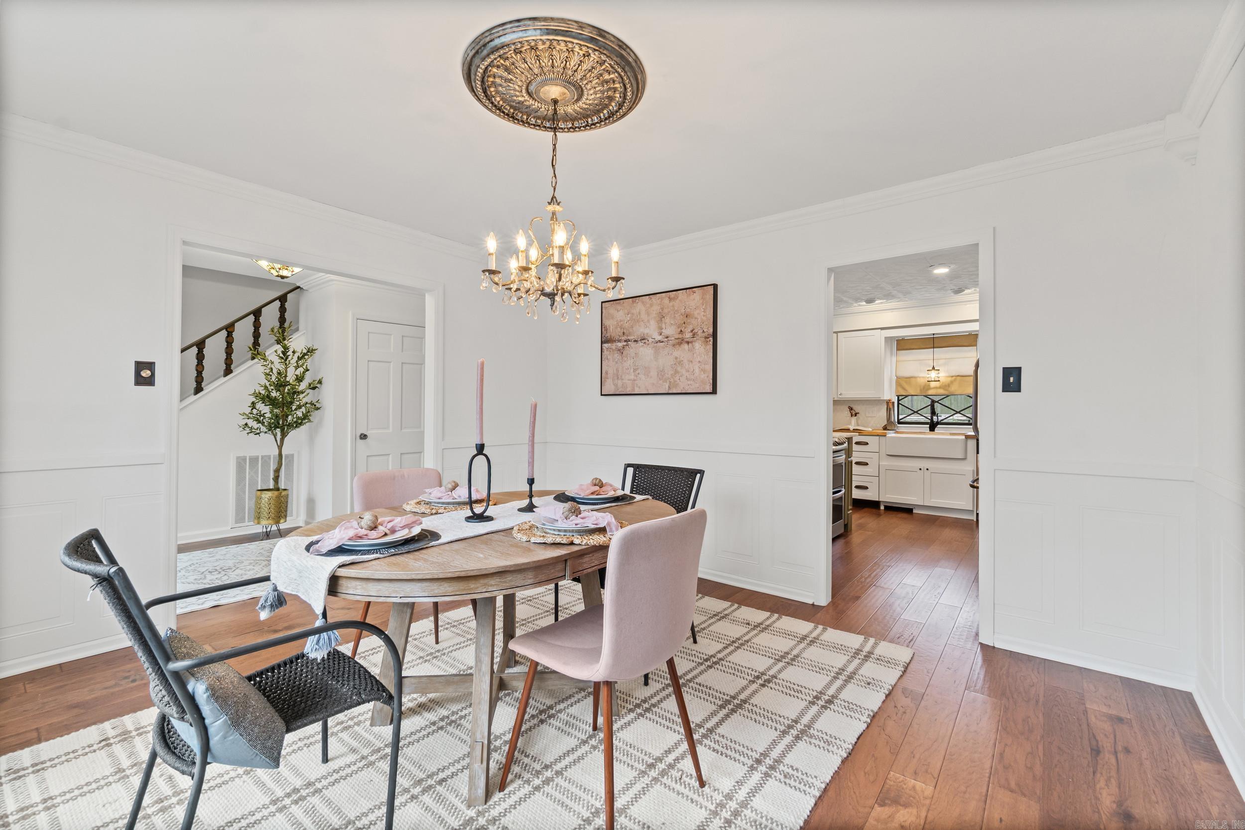 LAKEWOOD NE - Residential