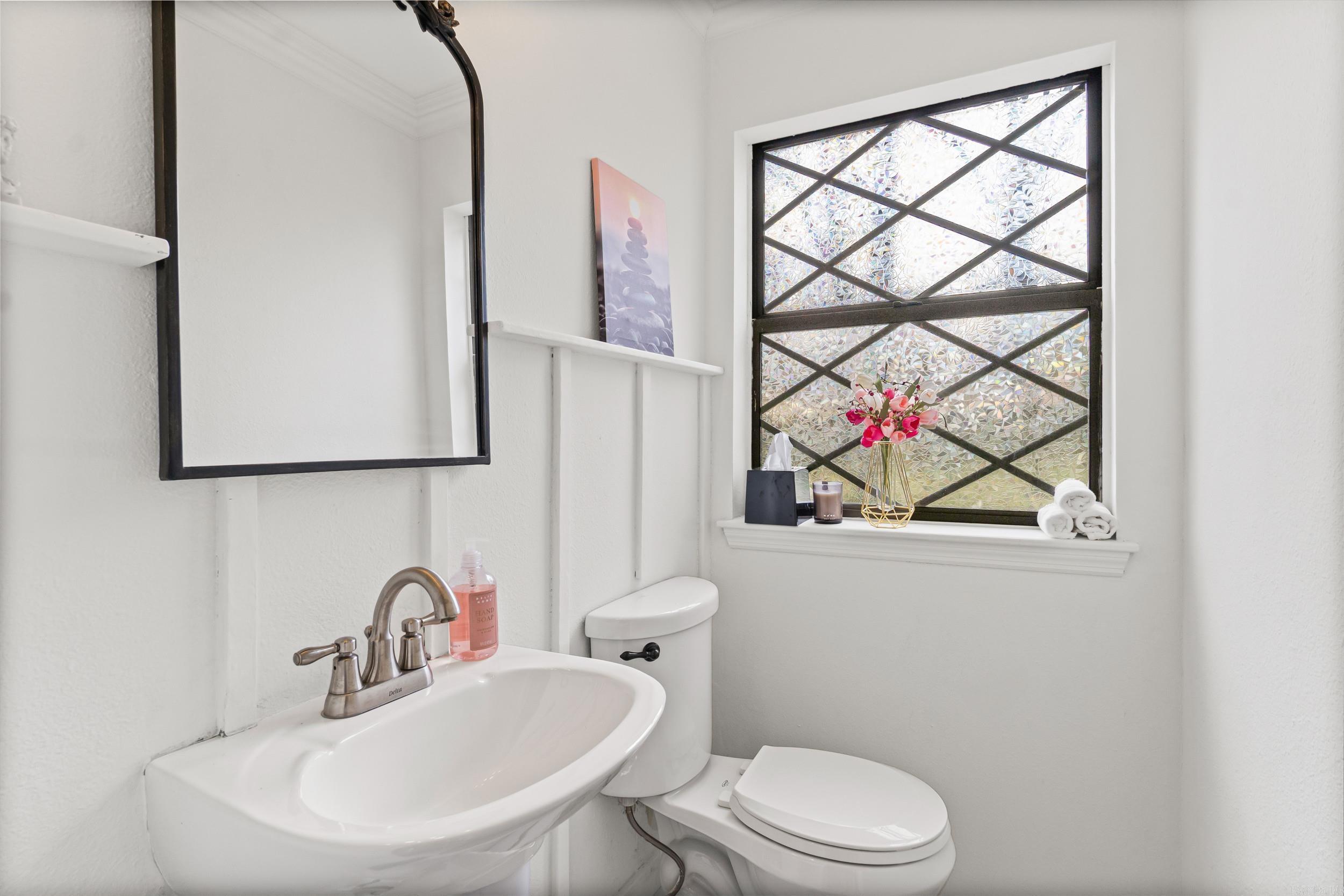 LAKEWOOD NE - Residential