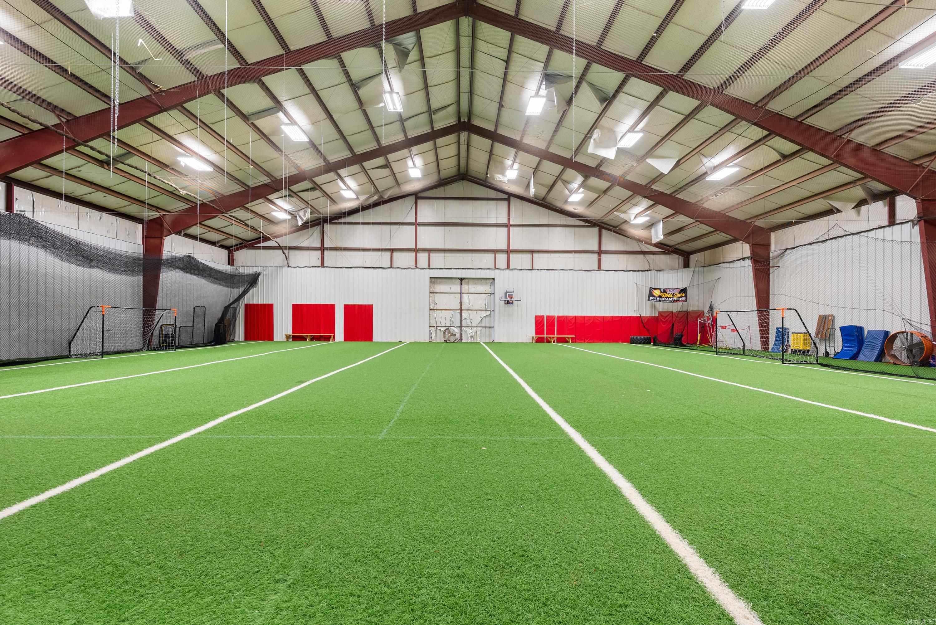 Metes & Bounds - Commercial Sale