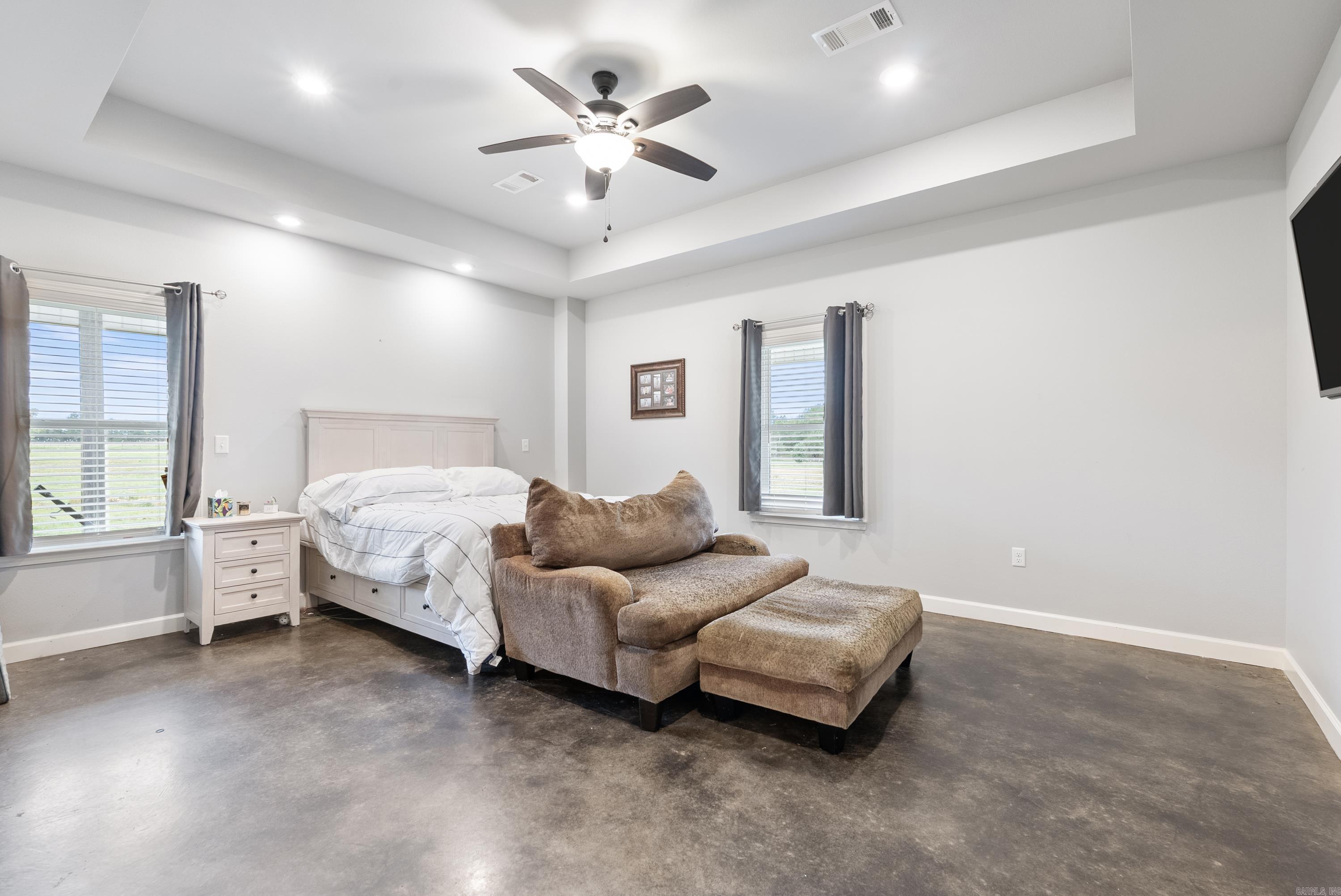 Metes & Bounds - Commercial Sale