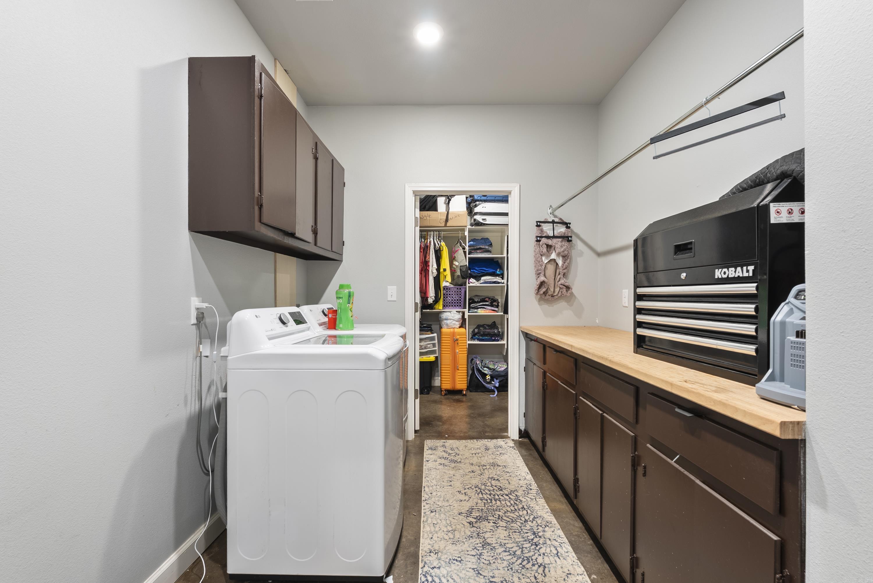 Metes & Bounds - Commercial Sale