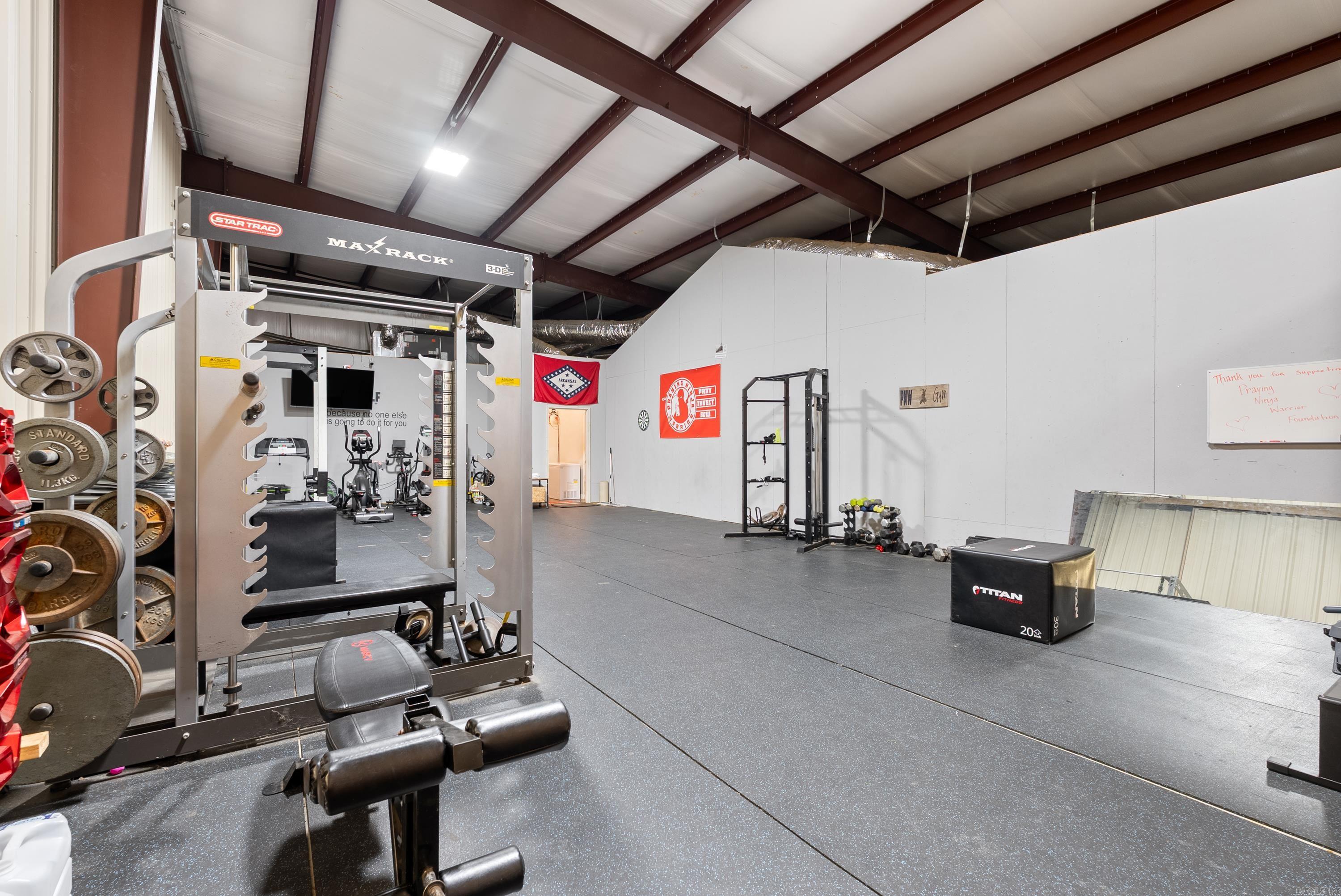 Metes & Bounds - Commercial Sale